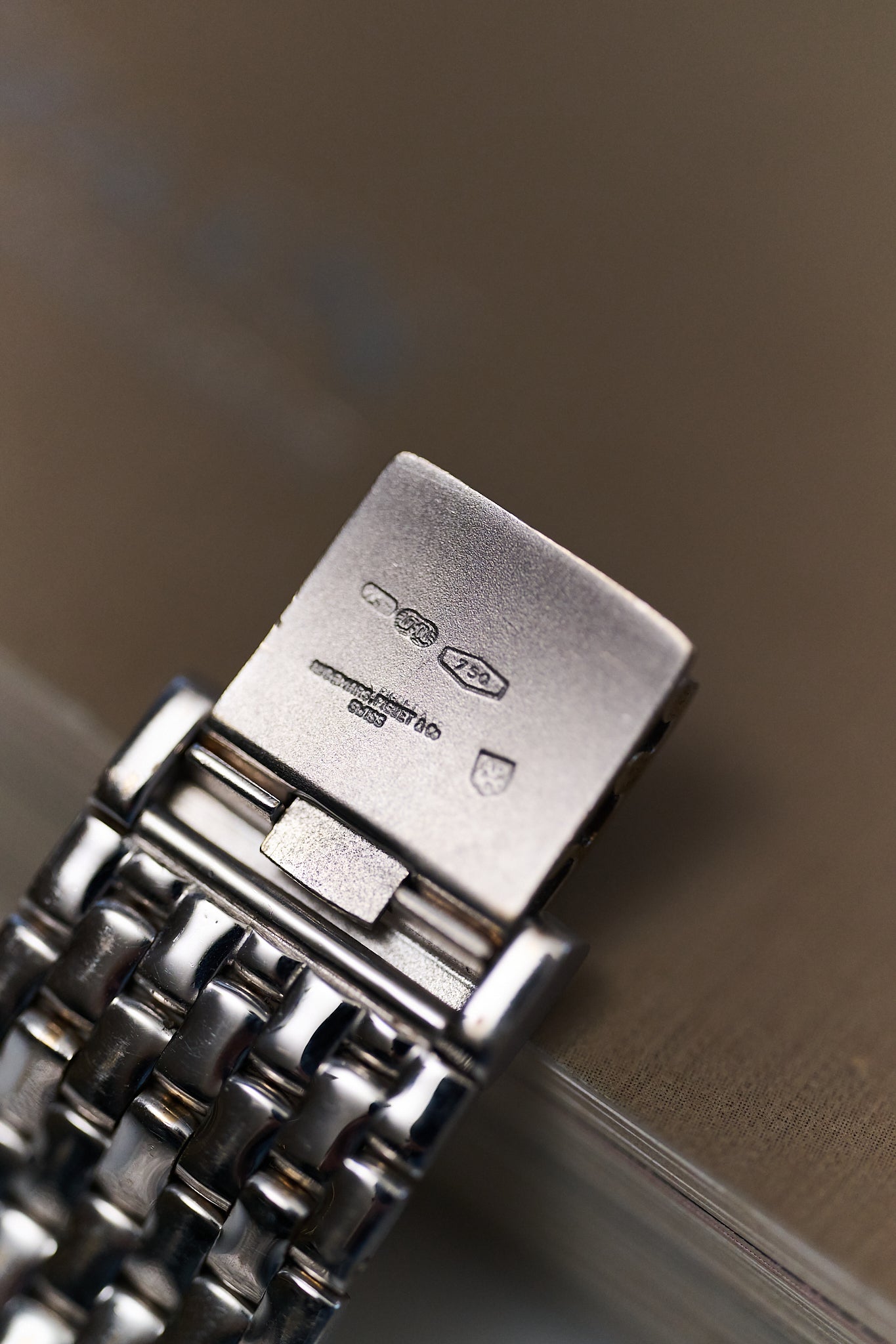 AUDEMARS PIGUET COBRA '18K WHITE GOLD' DIAMOND INDICES