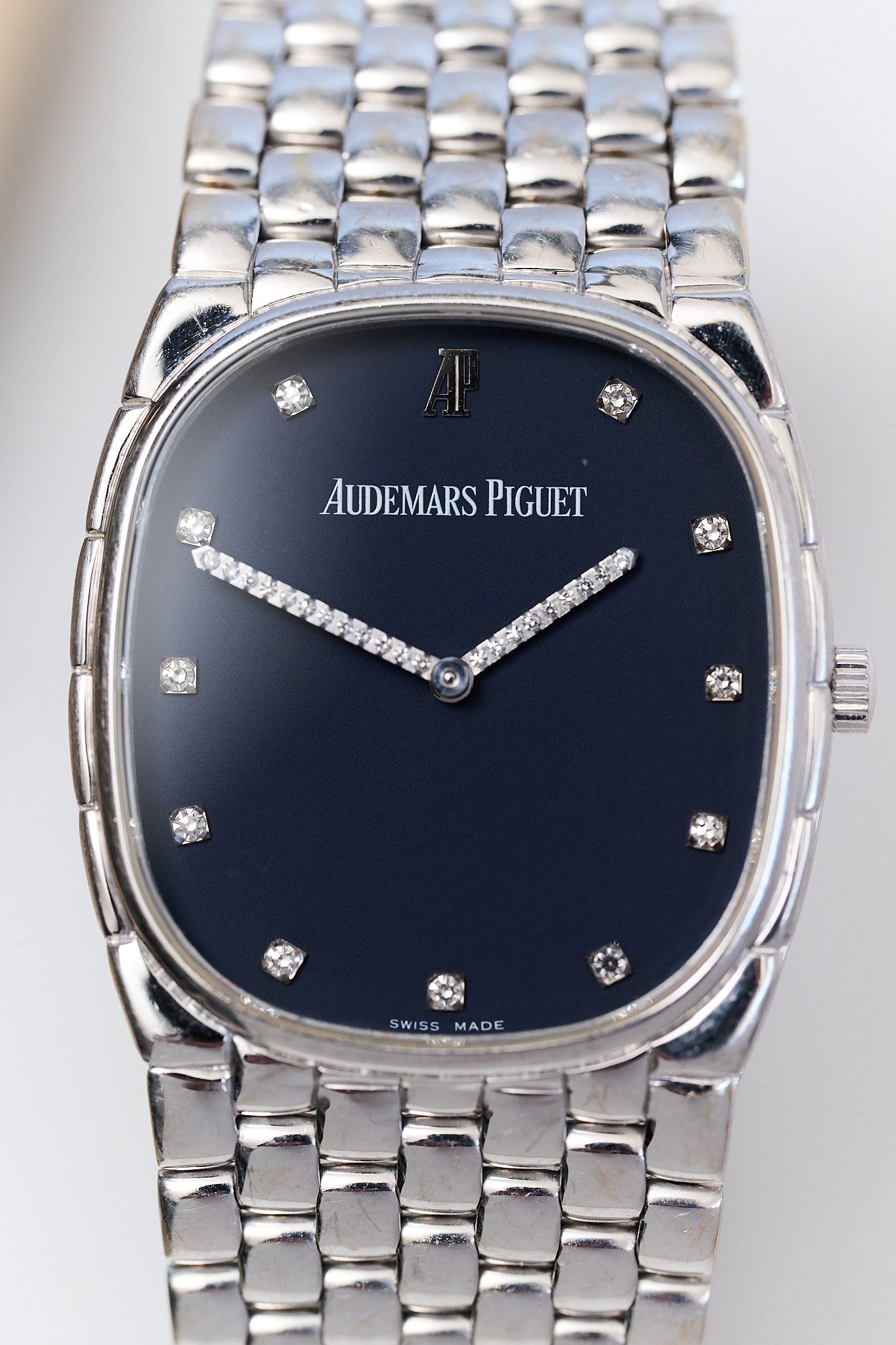 AUDEMARS PIGUET COBRA '18K WHITE GOLD' DIAMOND INDICES