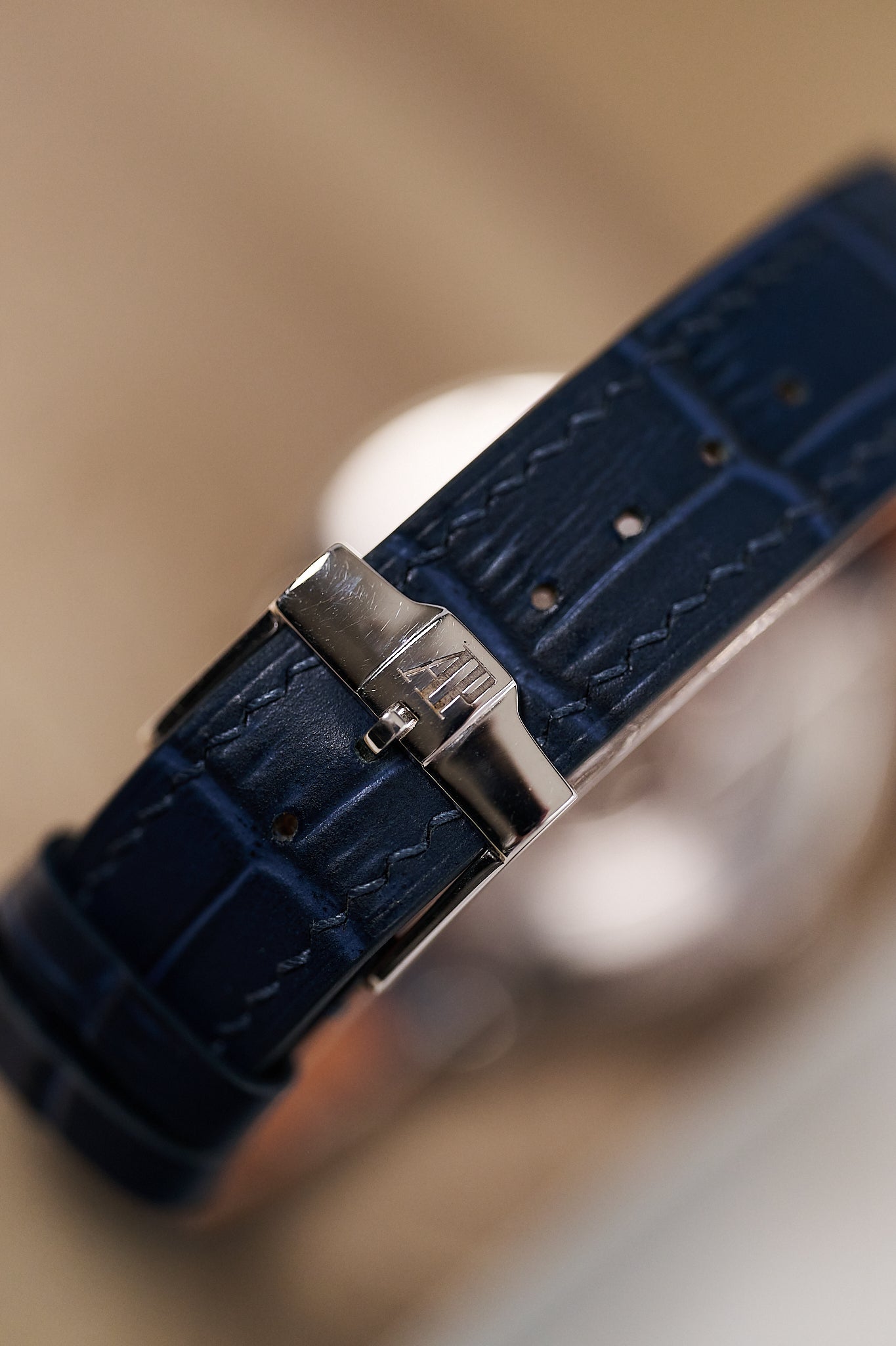 AUDEMARS PIGUET JULES AUDEMARS 18K WHITE GOLD 15056BC