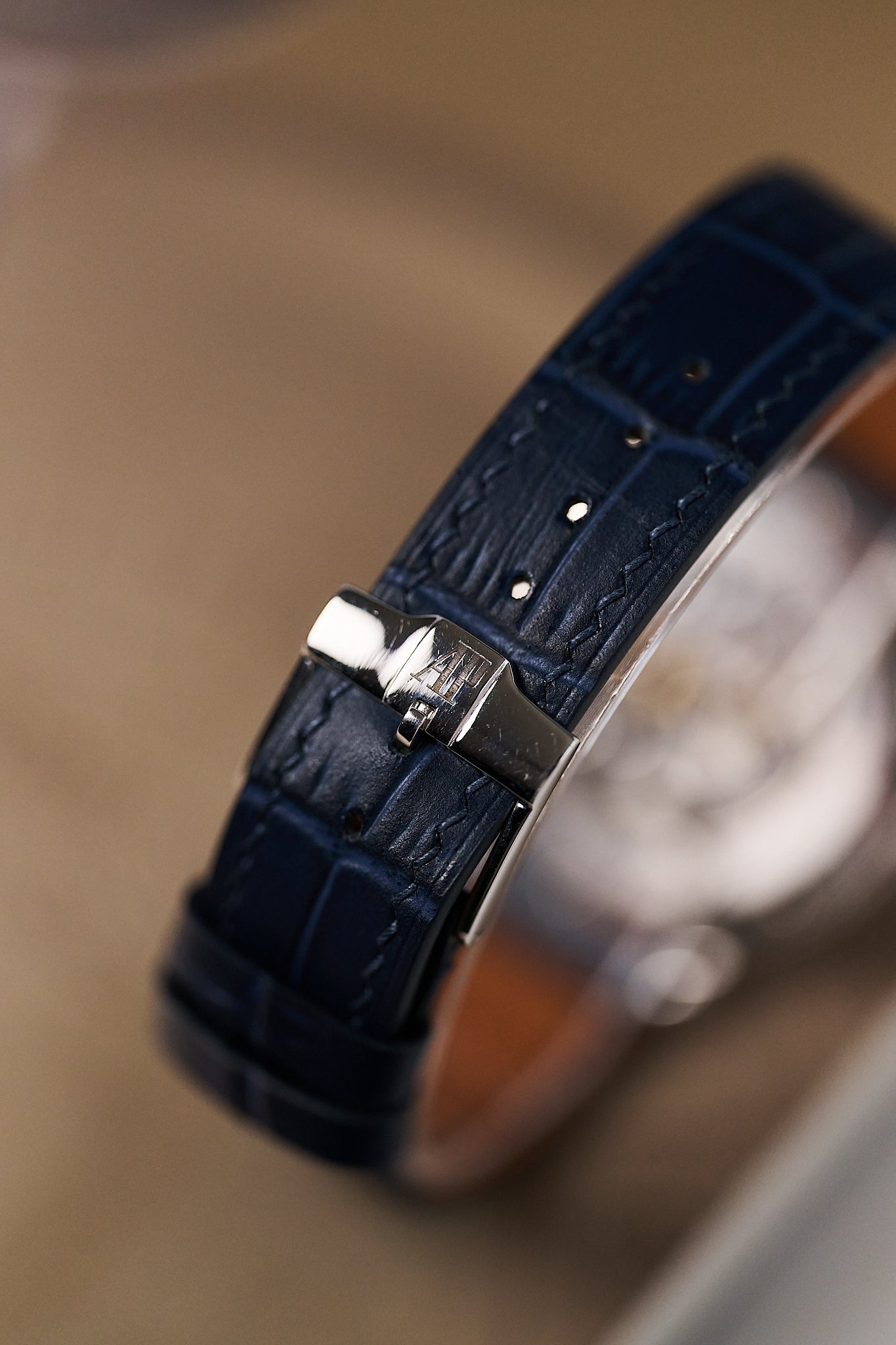 AUDEMARS PIGUET JULES AUDEMARS 18K WHITE GOLD 15056BC