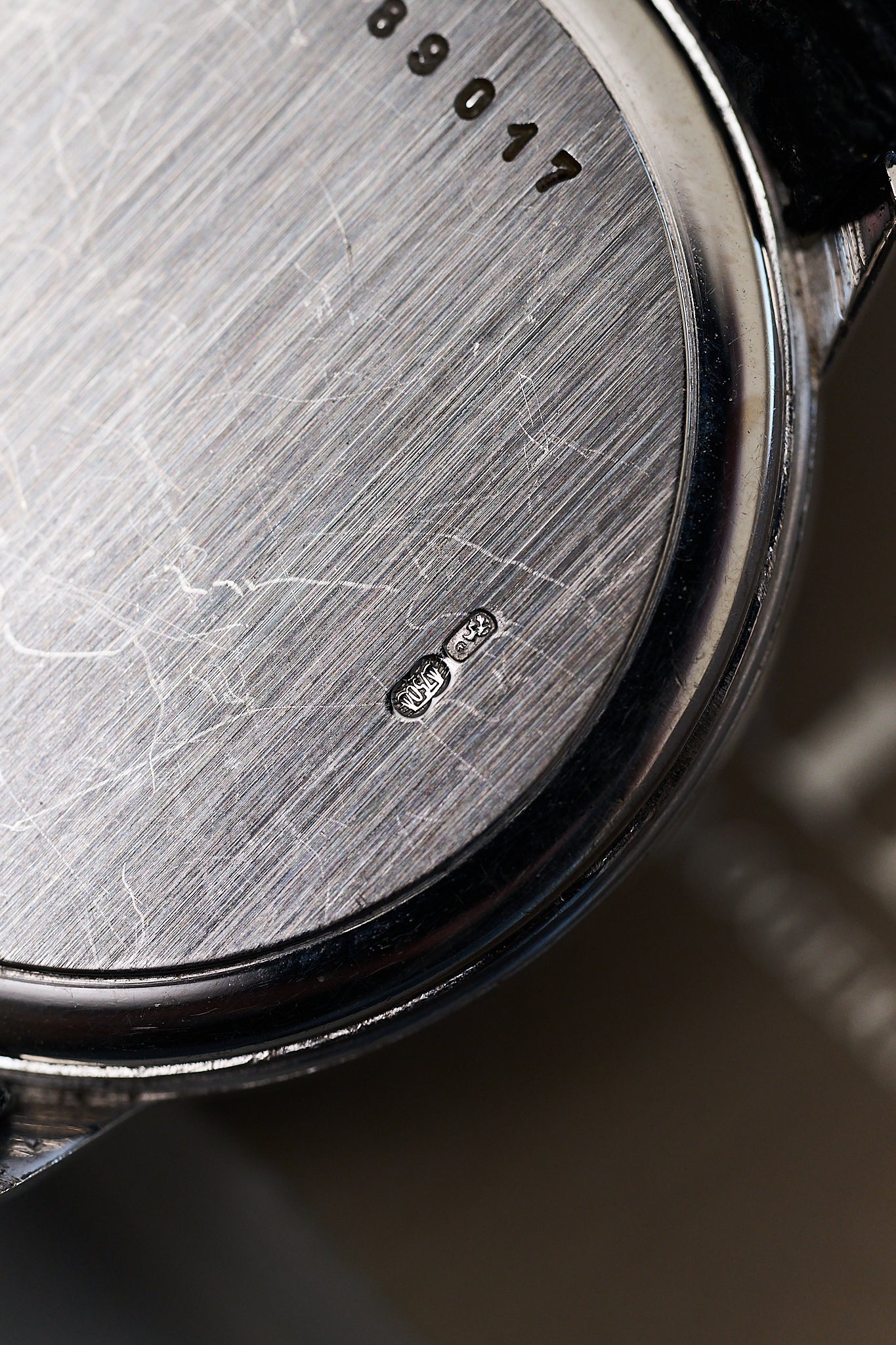 AUDEMARS PIGUET '18K WHITE GOLD' QUARTZ GREY DIAL