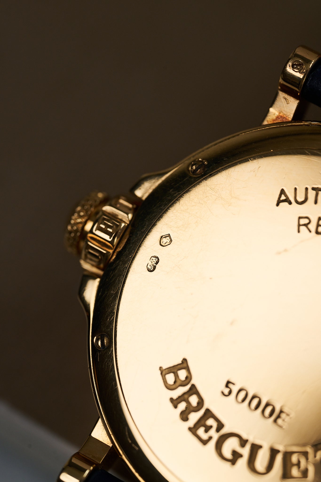 BREGUET MARINE 18K YELLOW GOLD 'HORA MUNDI' 3700BA