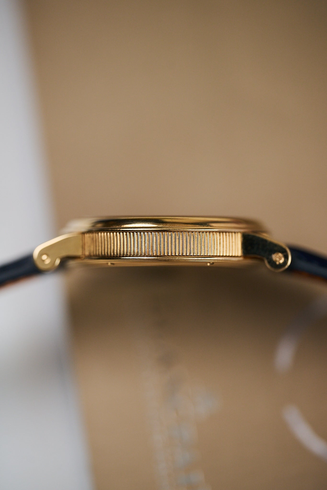 BREGUET MARINE 18K YELLOW GOLD 'HORA MUNDI' 3700BA