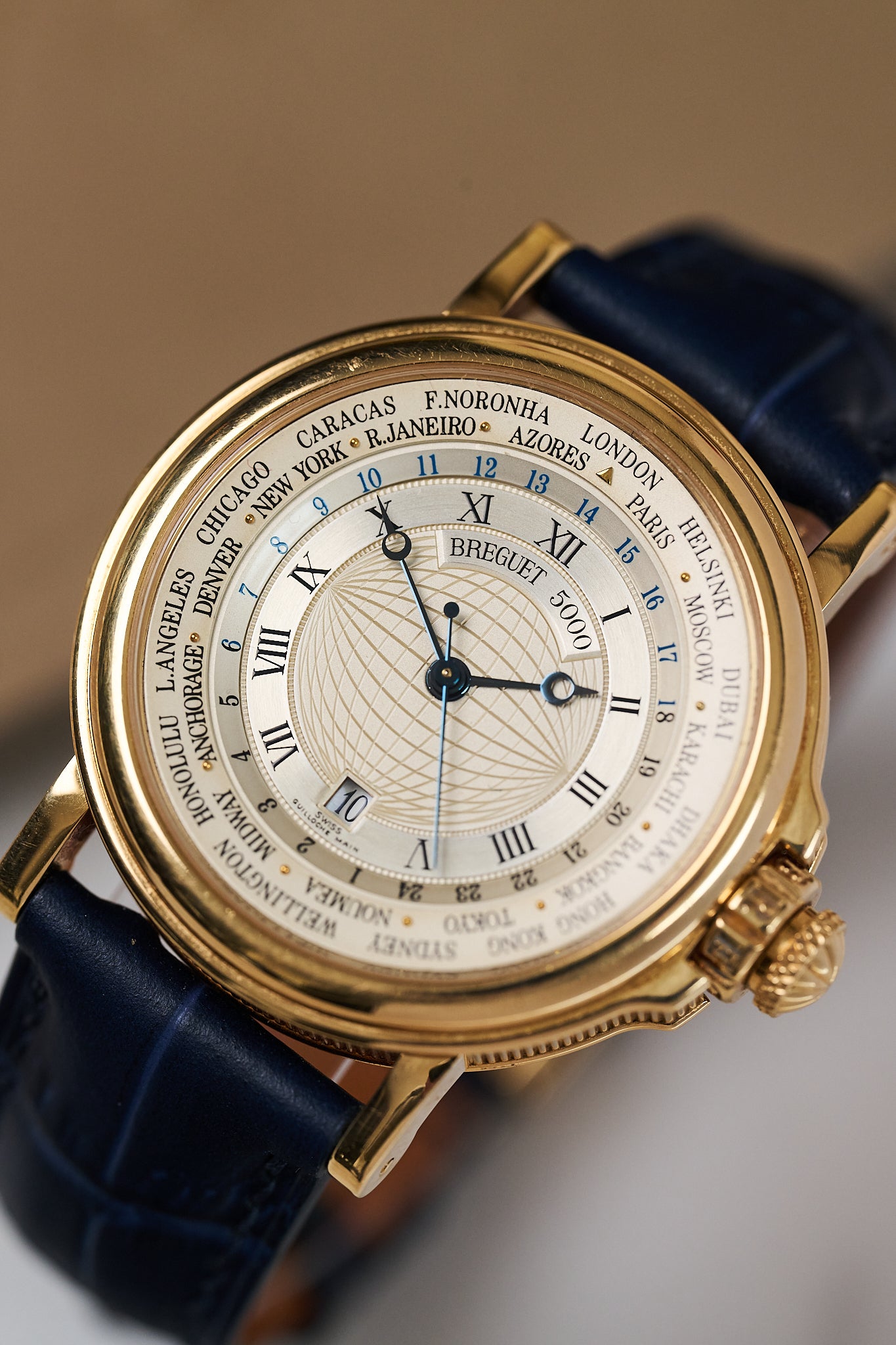 BREGUET MARINE 18K YELLOW GOLD 'HORA MUNDI' 3700BA