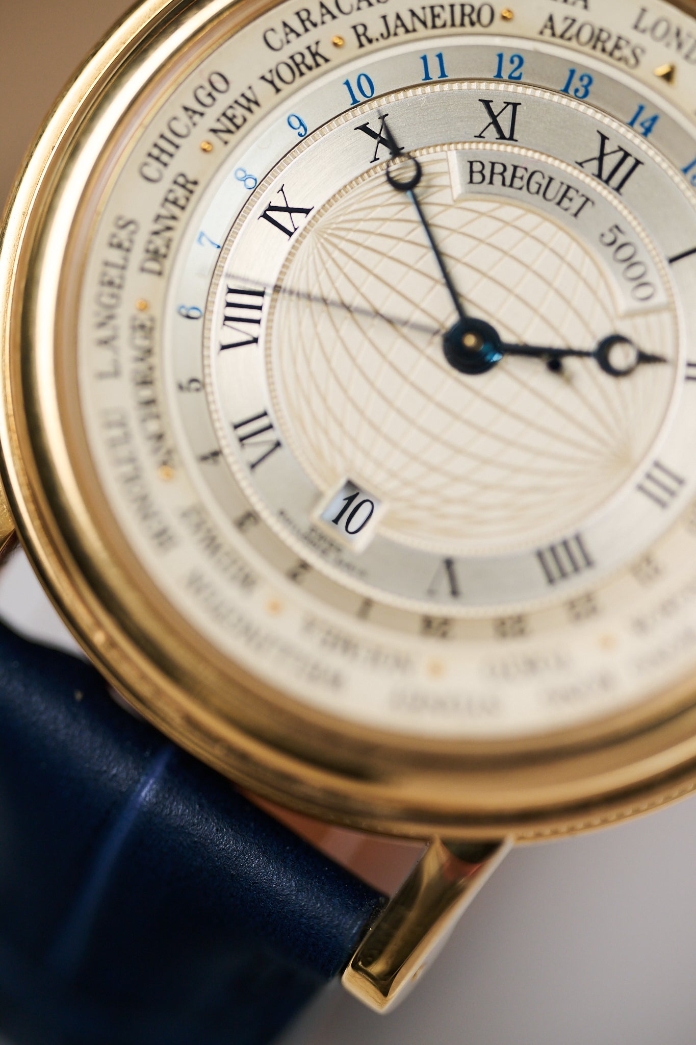 BREGUET MARINE 18K YELLOW GOLD 'HORA MUNDI' 3700BA