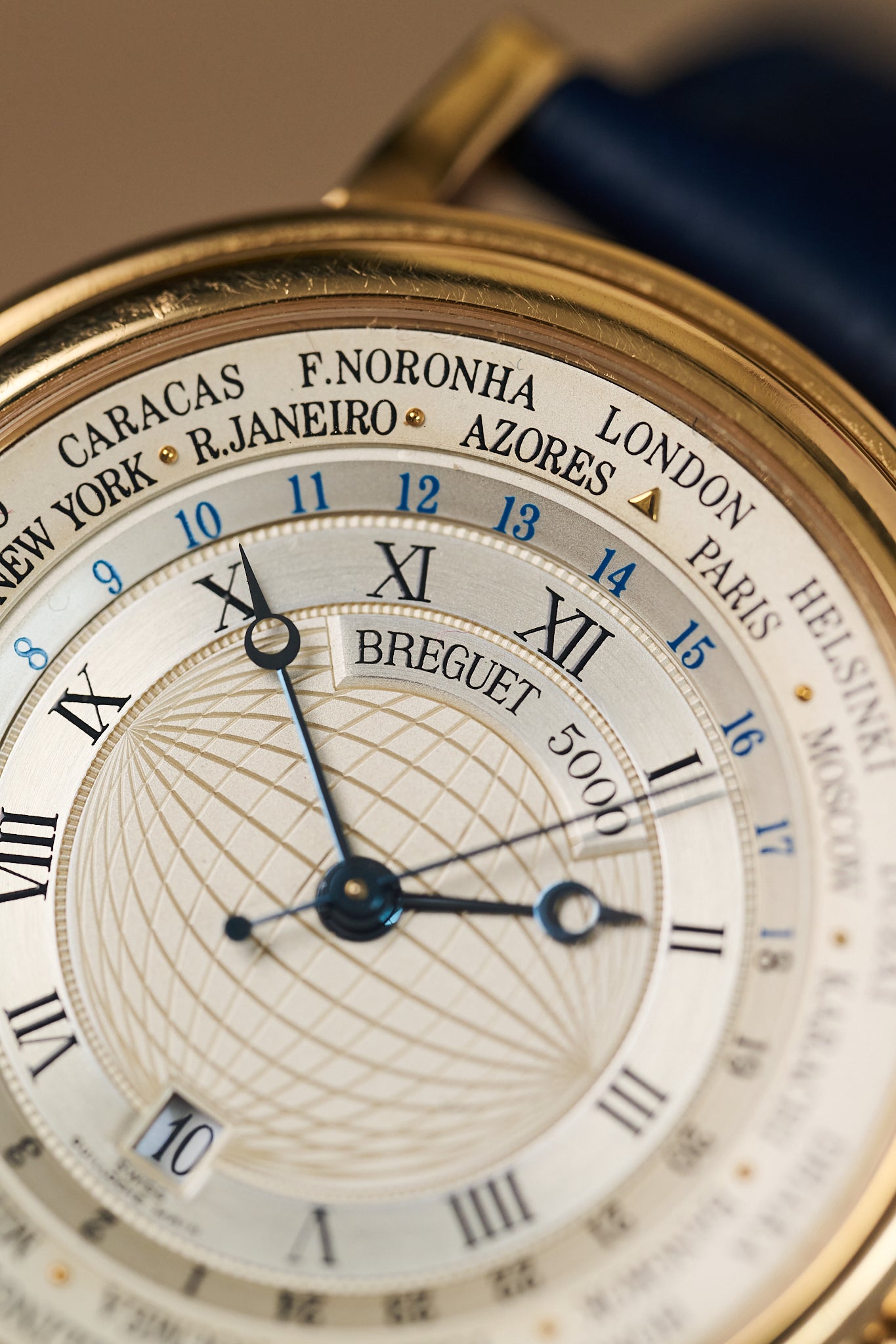BREGUET MARINE 18K YELLOW GOLD 'HORA MUNDI' 3700BA