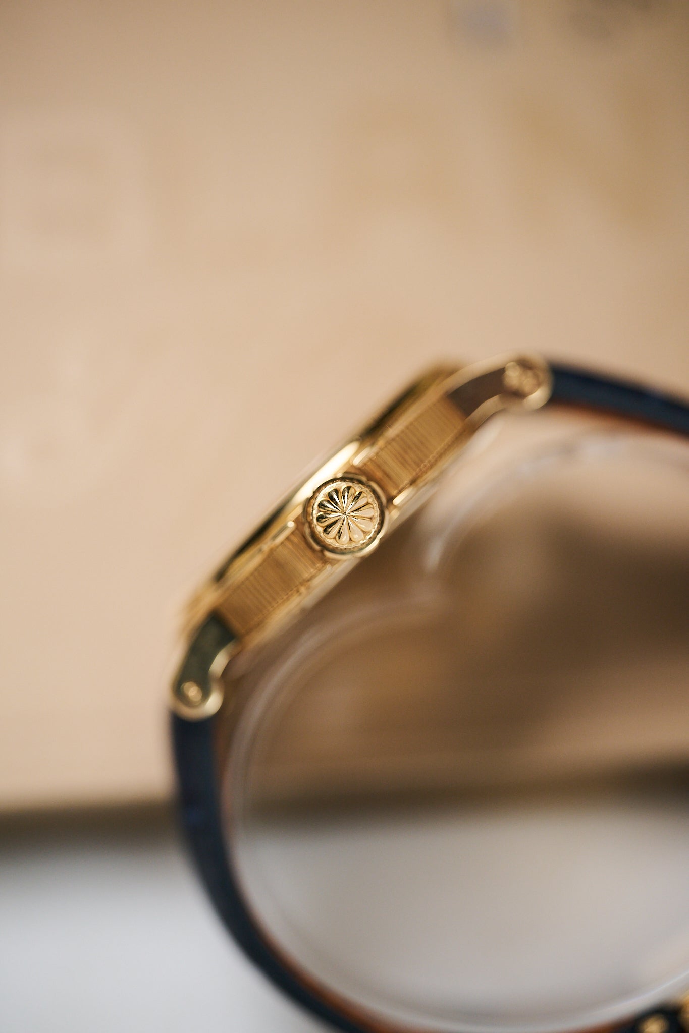 BREGUET MARINE 18K YELLOW GOLD 'HORA MUNDI' 3700BA