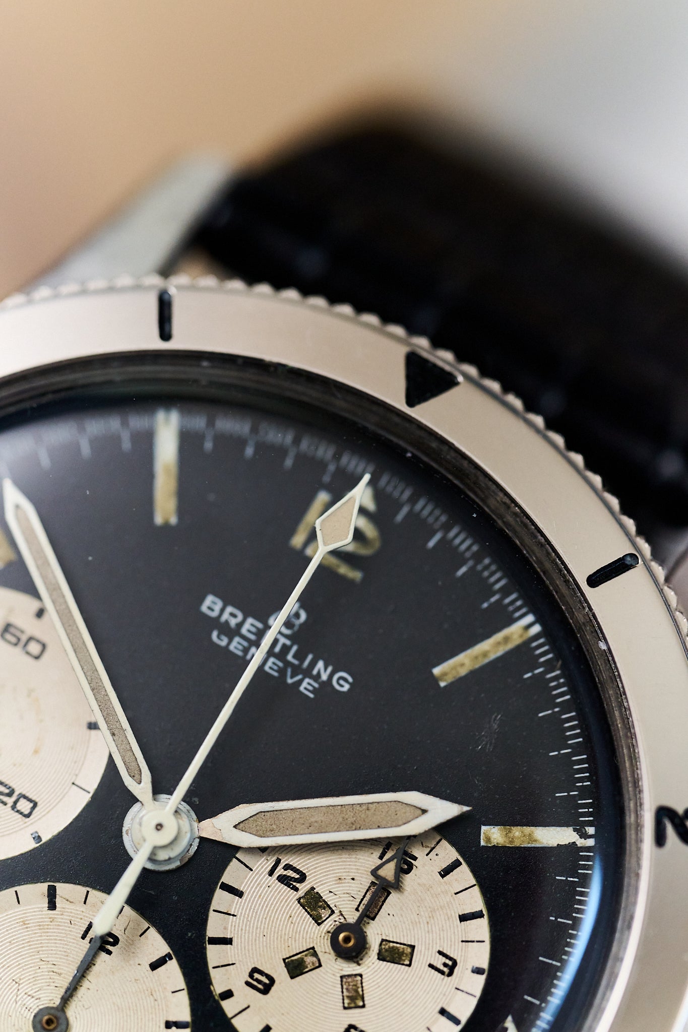 BREITLING 765 AVI CHRONOGRAPH 'RACQUEL WELCH'