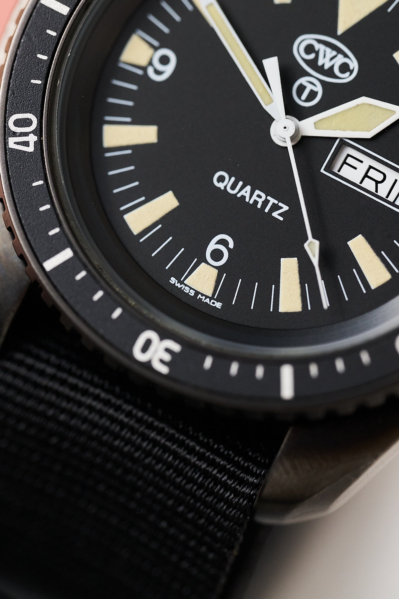 CWC SBS DIVER 2001 NOS
