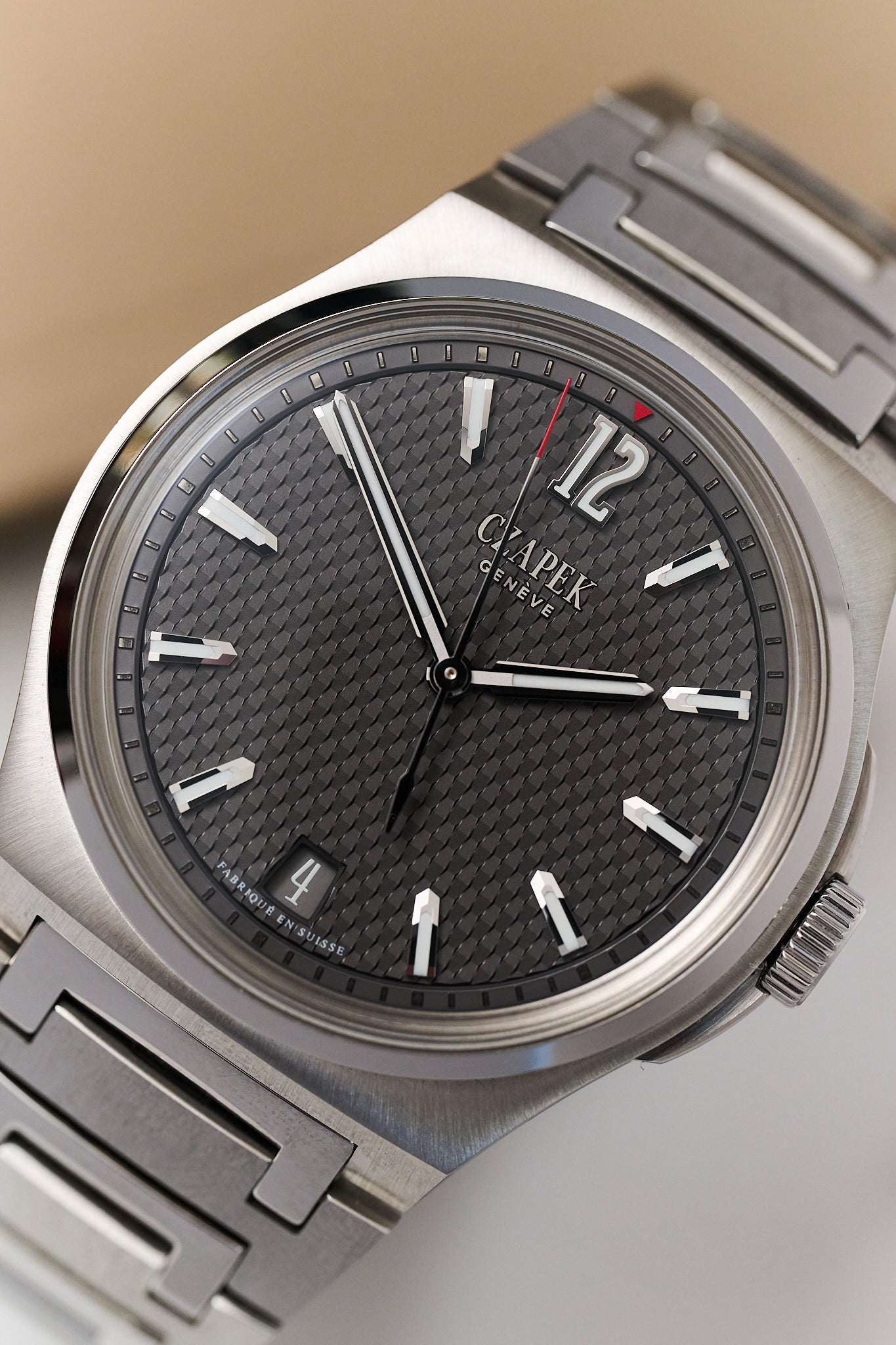 CZAPEK ANTARCTIQUE PASSAGE DE DRAKE 'ROARING FORTIES' ONE OF 40