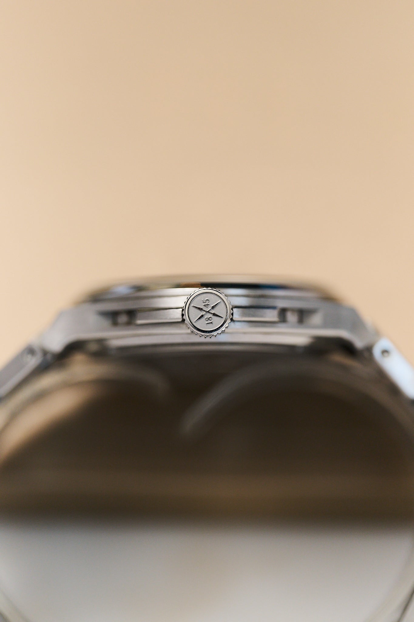CZAPEK ANTARCTIQUE PASSAGE DE DRAKE 'ROARING FORTIES' ONE OF 40