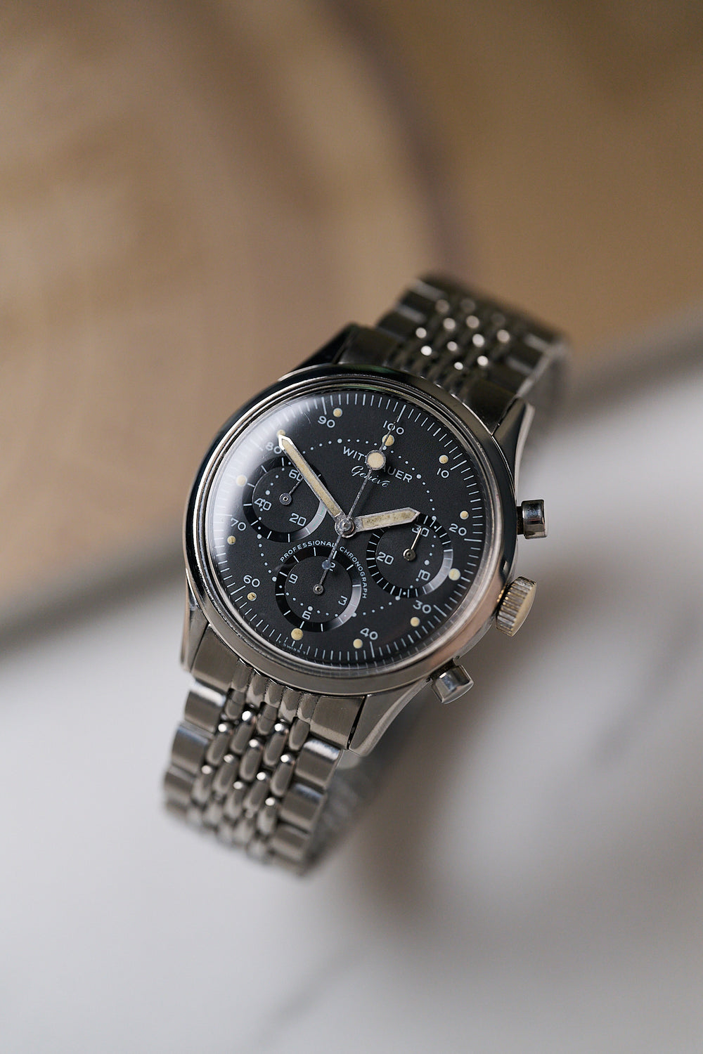 WITTNAUER 242T CHRONOGRAPH