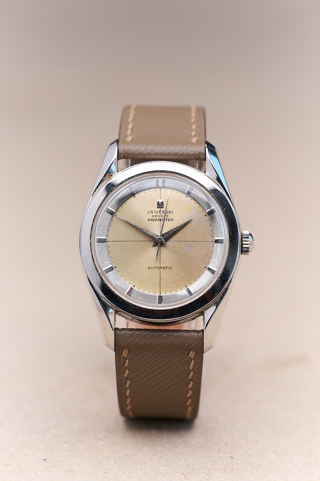 UNIVERSAL GENEVE POLEROUTER 'SILVER DIAL'
