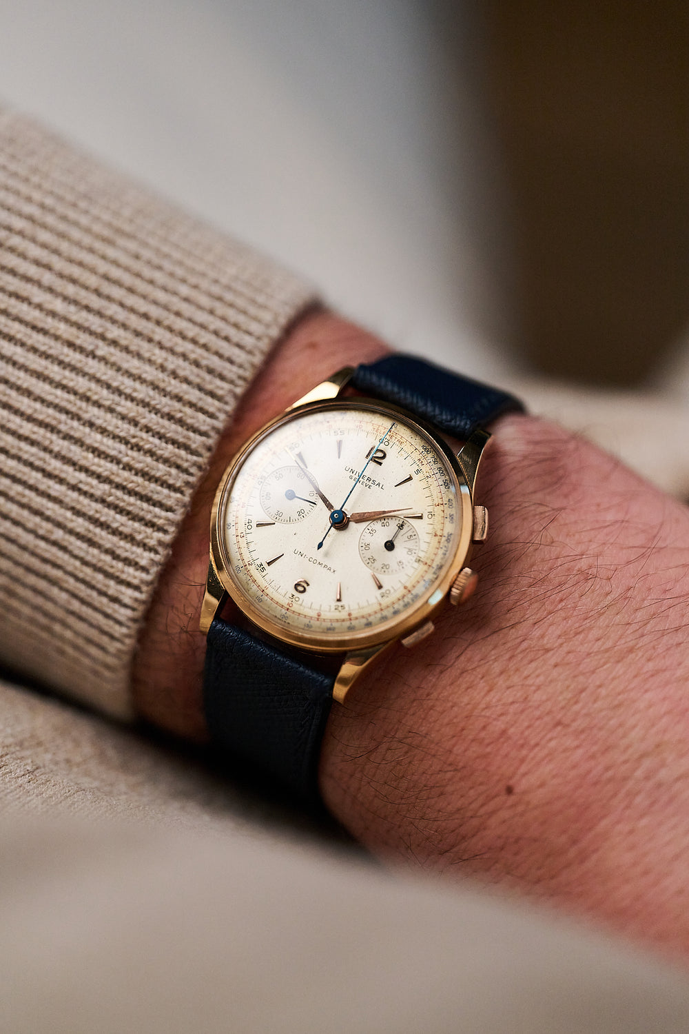 UNIVERSAL GENEVE UNI COMPAX 124103 18K ROSE GOLD