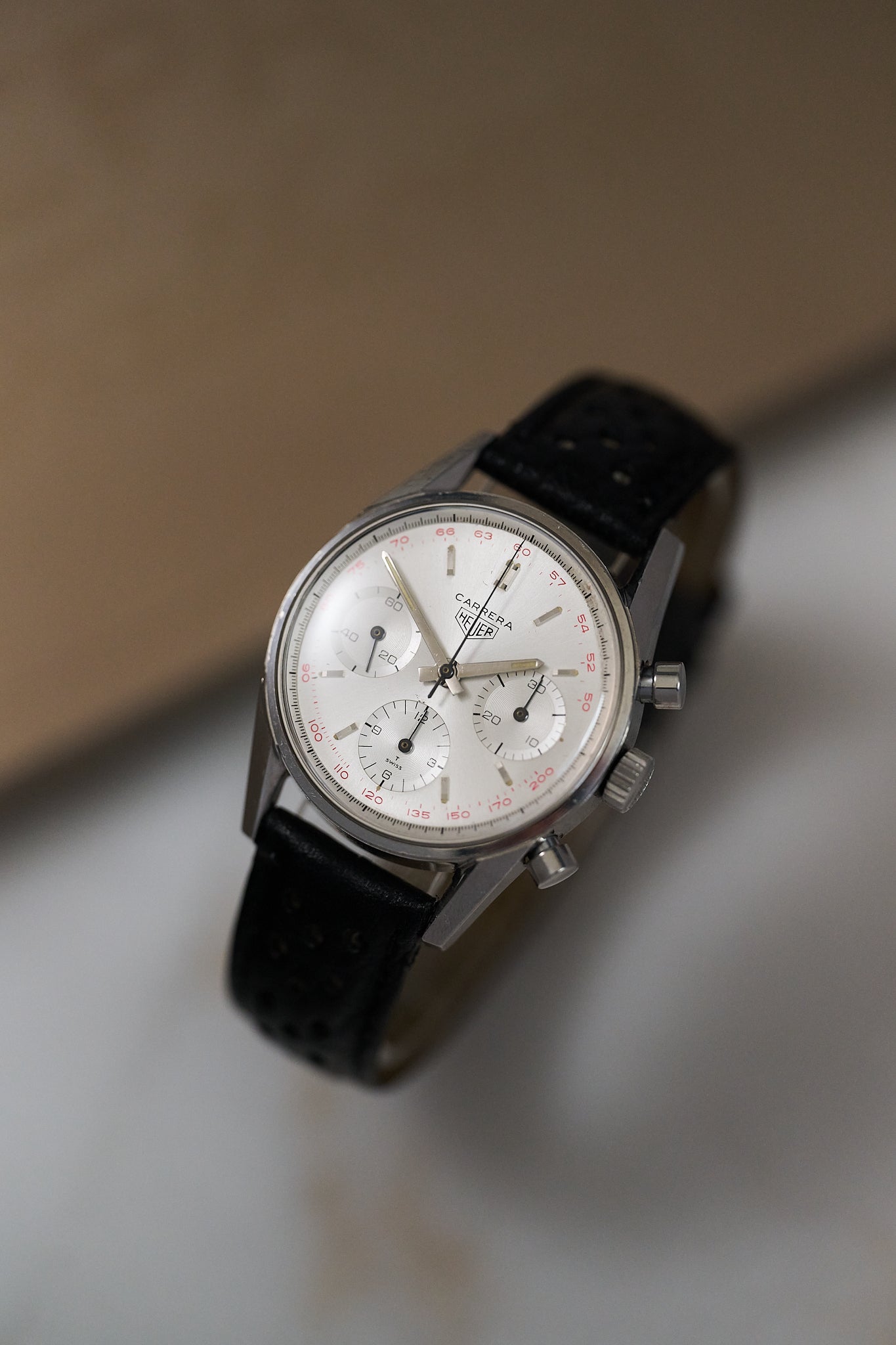 HEUER CARRERA 2447T 'FIRST EXECUTION' TACHYMETER DIAL