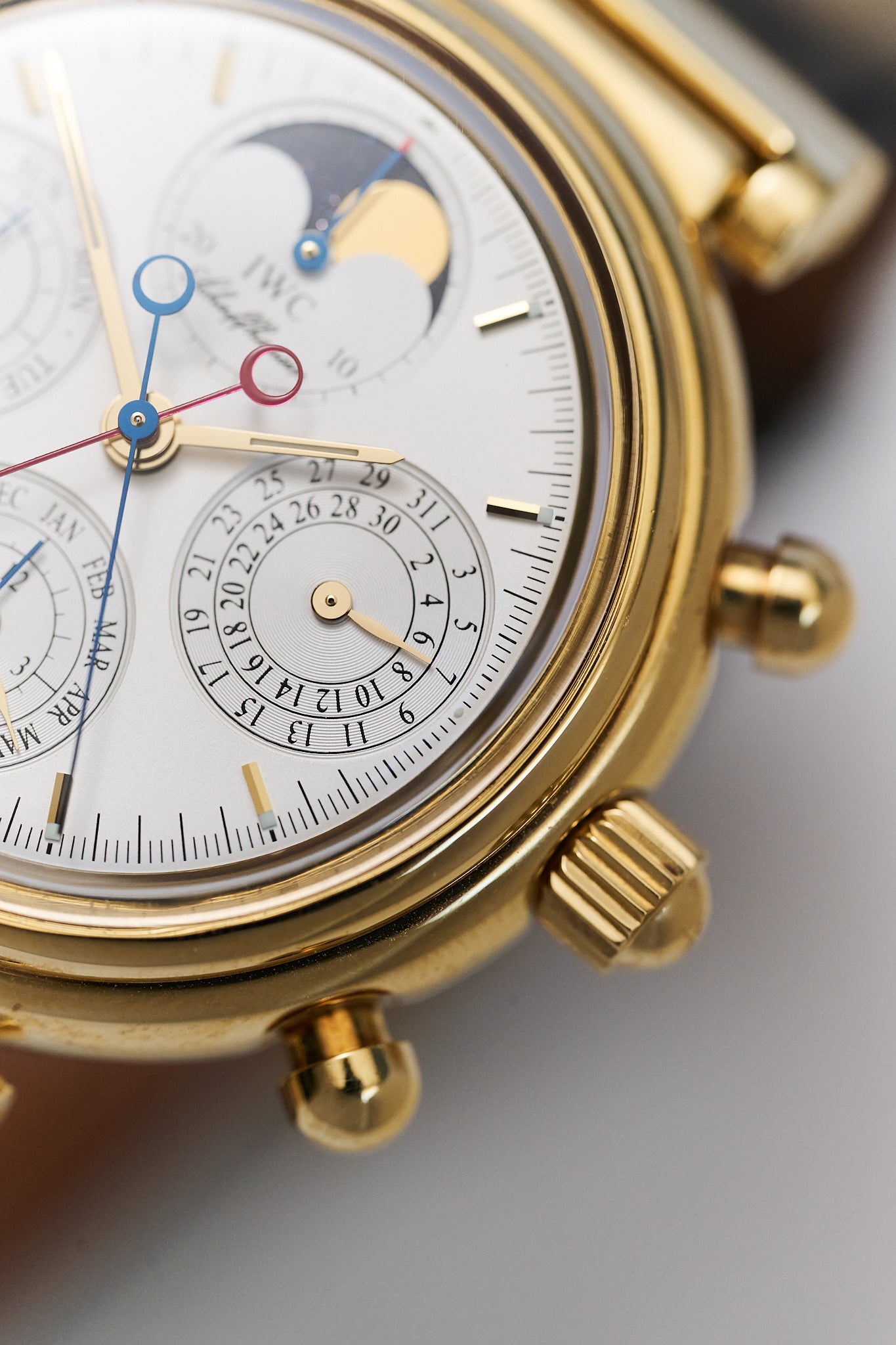 IWC DA VINCI 18K YELLOW GOLD PERPETUAL CALENDAR CHRONOGRAPH 'RATTRAPANTE'
