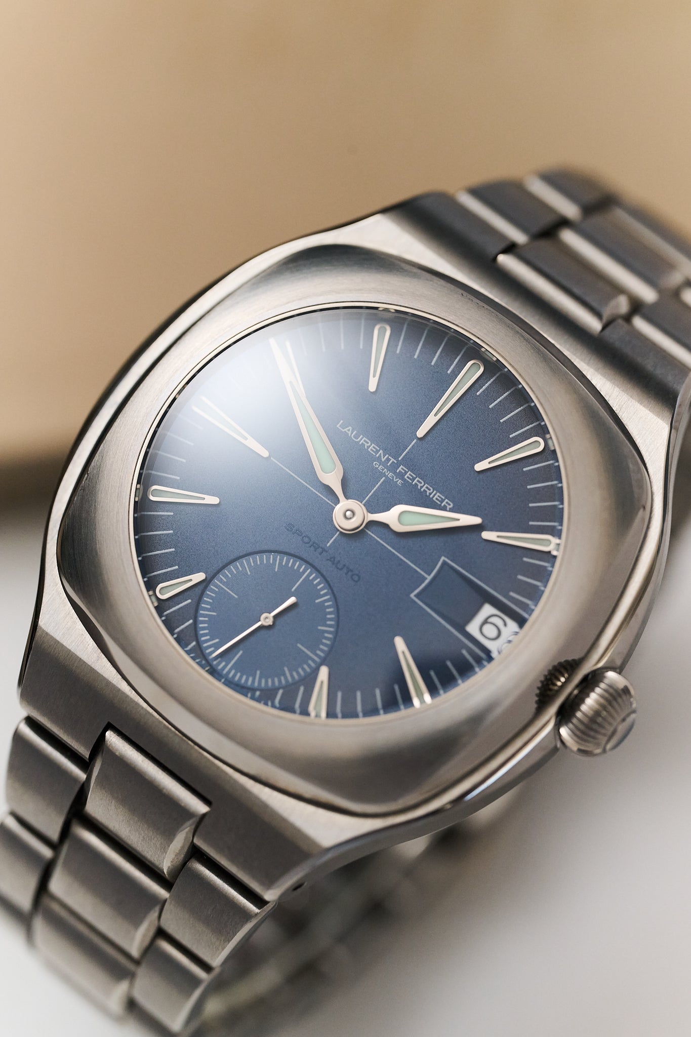 LAURENT FERRIER SPORTS AUTO BLUE LCF040 COMPLETE SET
