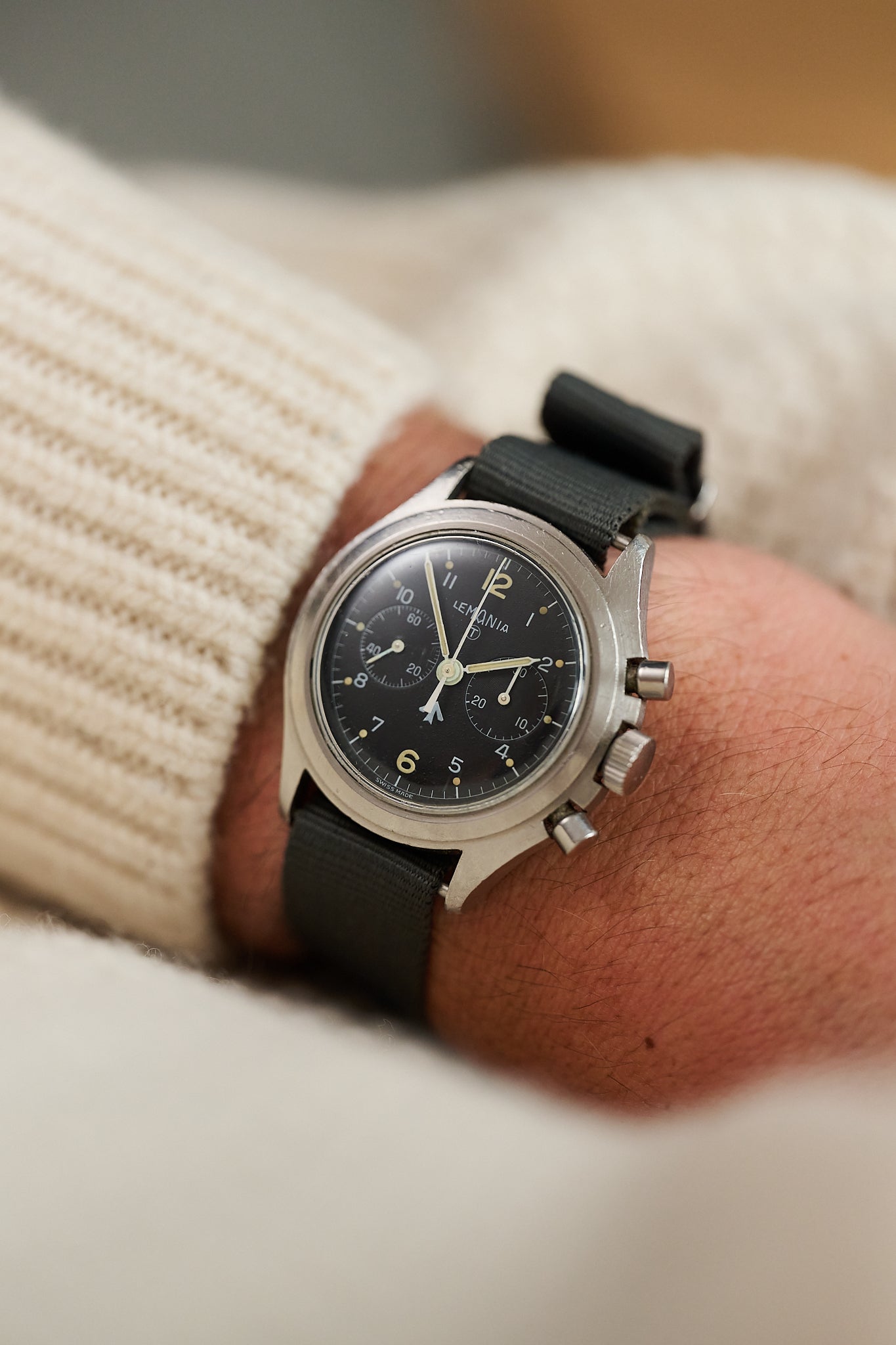 LEMANIA CHRONOGRAPH 818 'ROYAL NAVY ISSUED' 1975