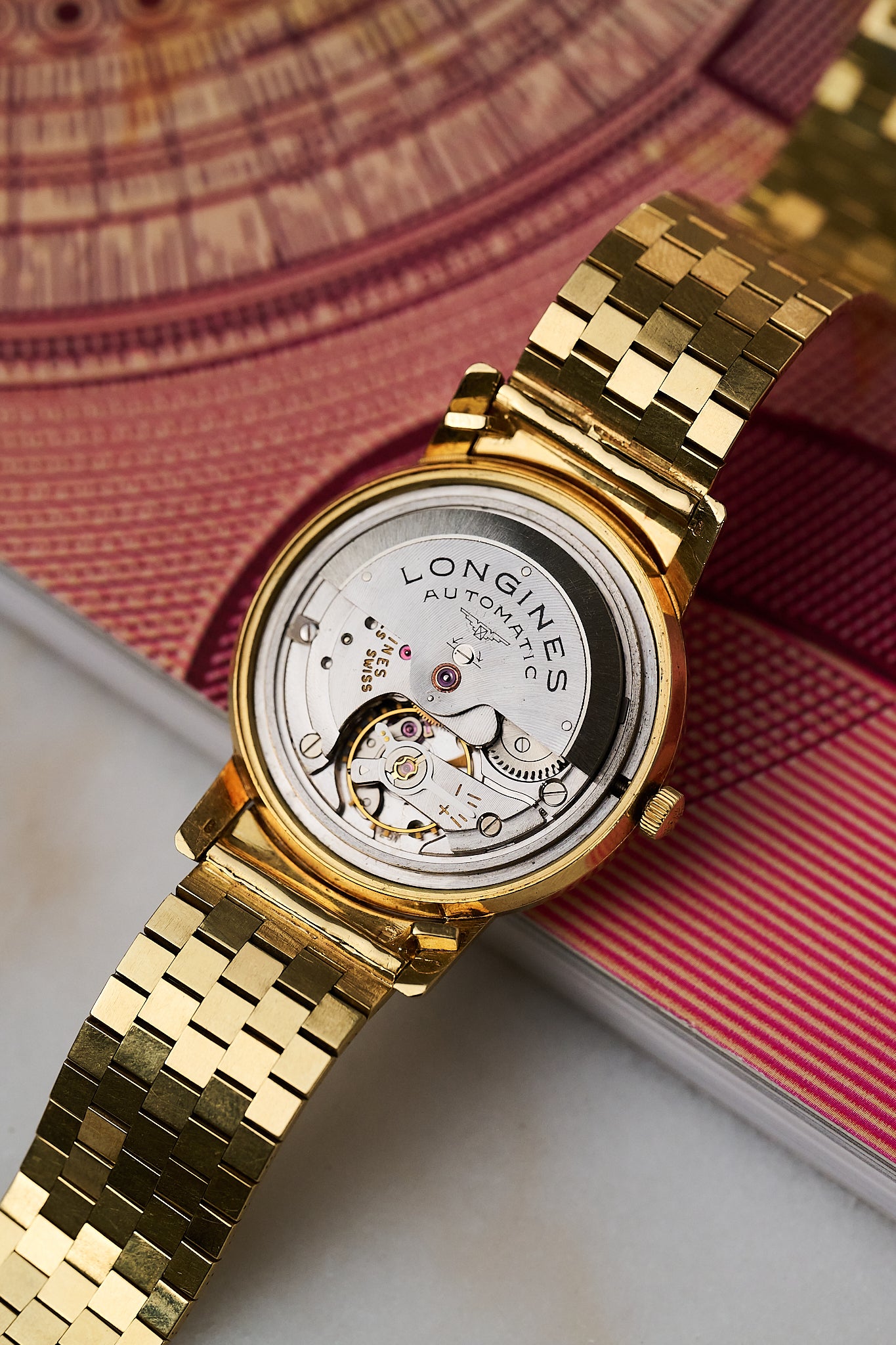 LONGINES 'CONQUEST DELUXE' 18K YELLOW GOLD