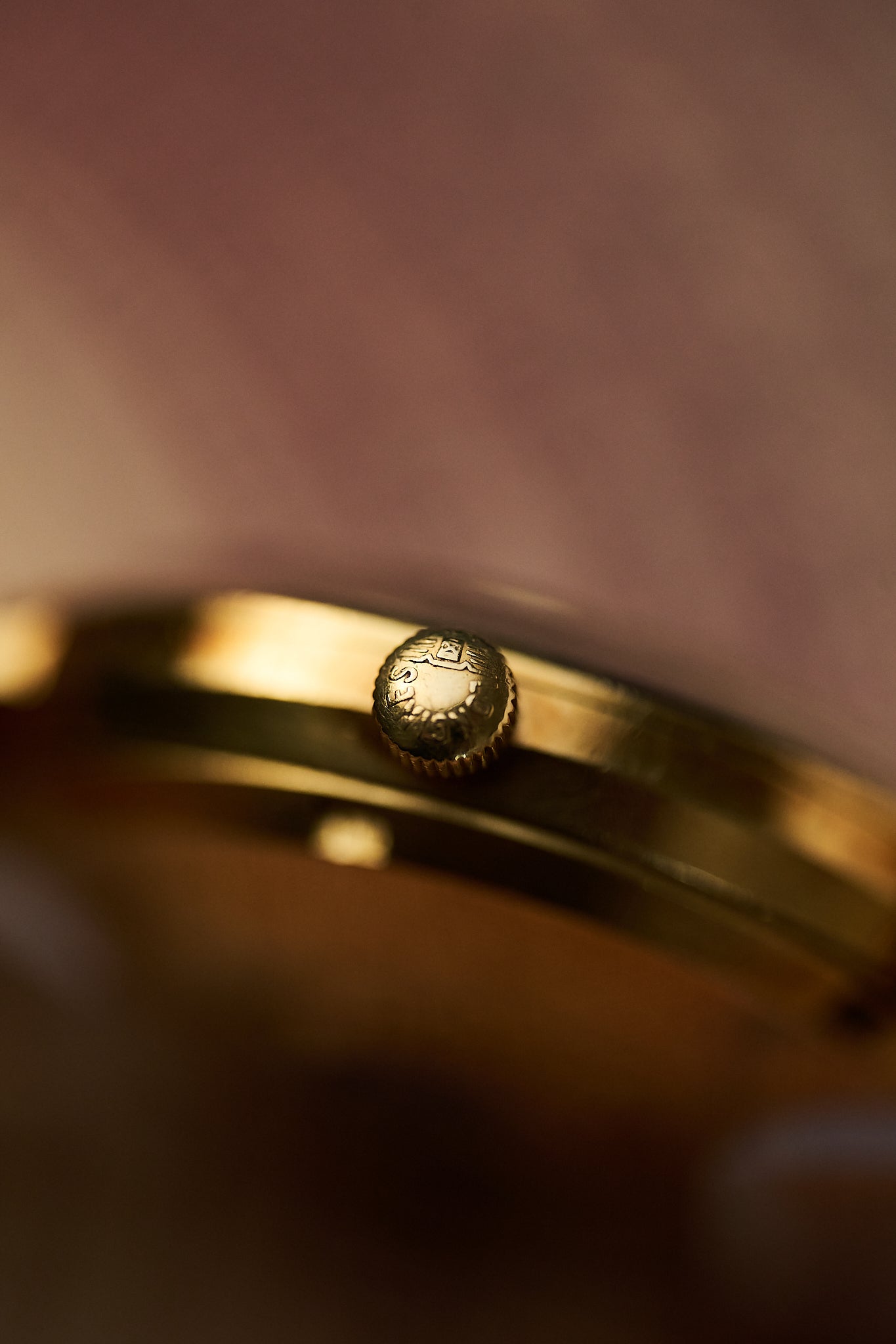 LONGINES 'CONQUEST DELUXE' 18K YELLOW GOLD