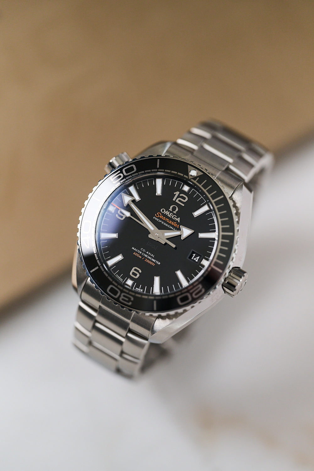 OMEGA PLANET OCEAN 600M 215.30.44.21.01.001 2025