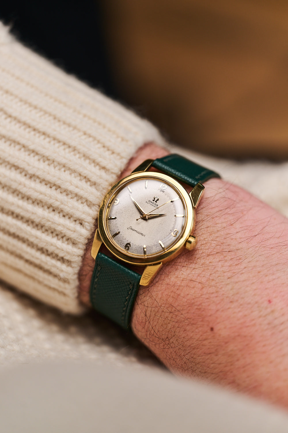 OMEGA SEAMASTER 18K YELLOW GOLD 2909SC