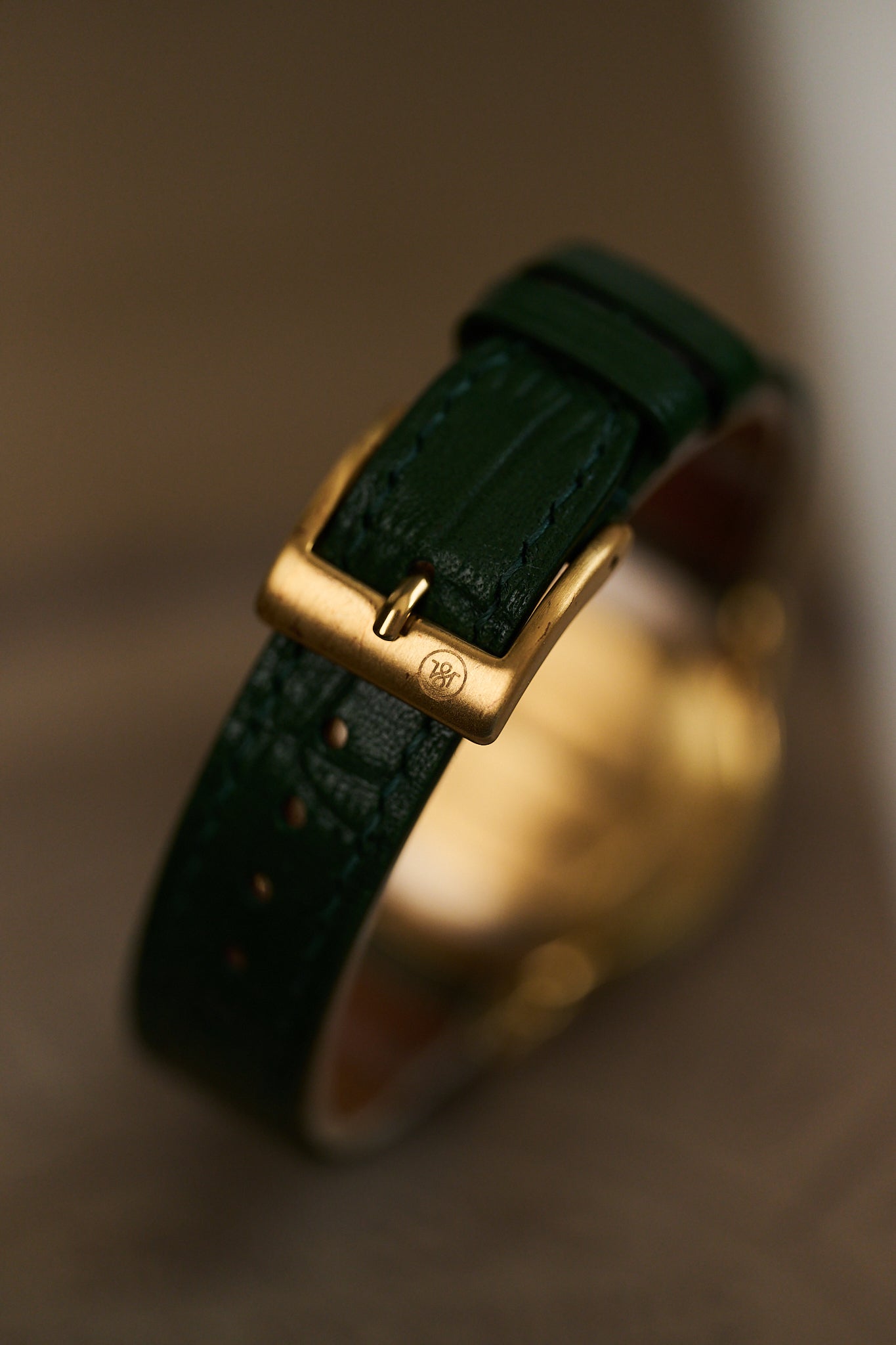 PATEK PHILIPPE CALATRAVA 2552 18K YELLOW GOLD 'DISCO VOLANTE'