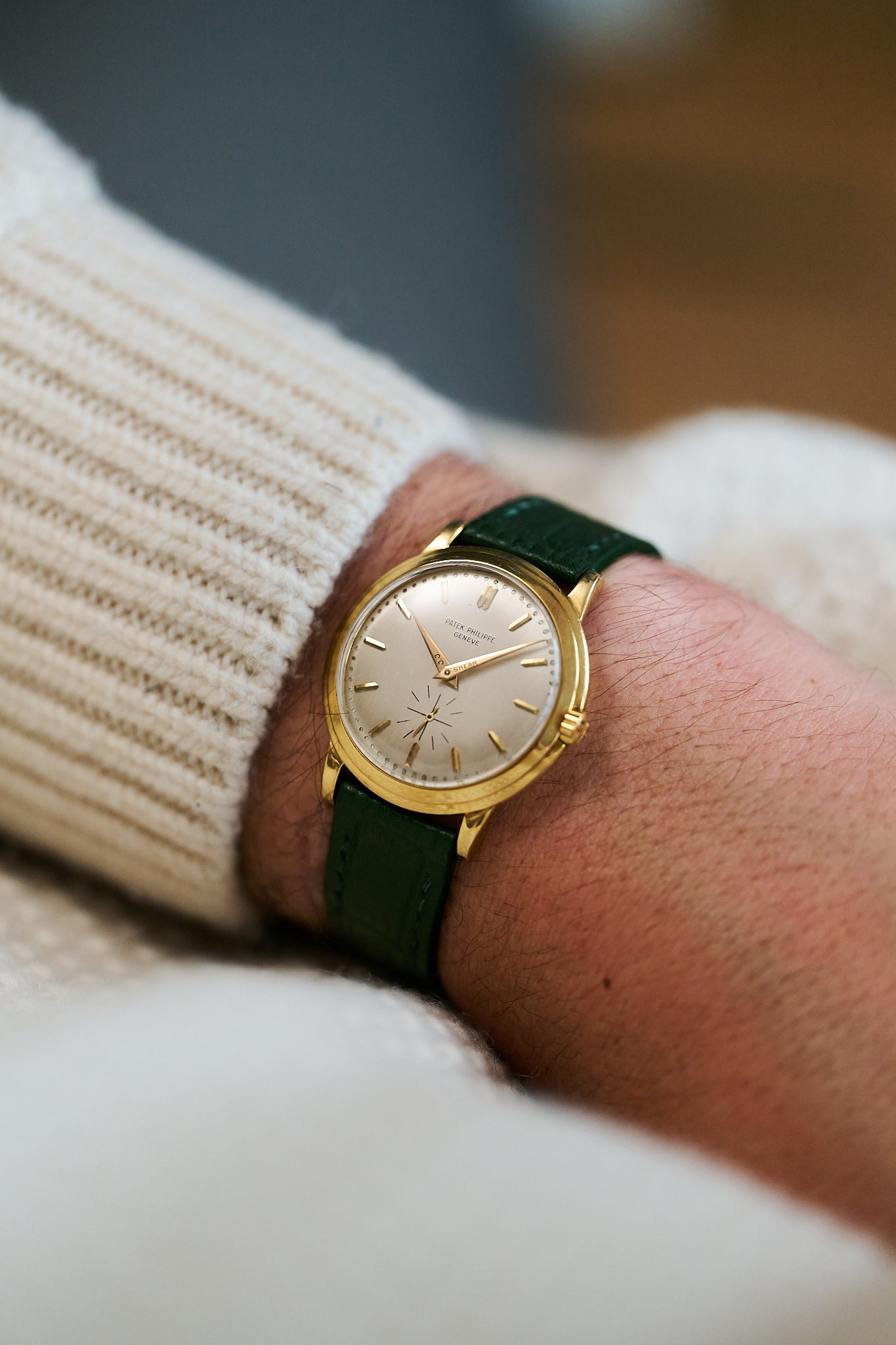 PATEK PHILIPPE CALATRAVA 2552 18K YELLOW GOLD 'DISCO VOLANTE'