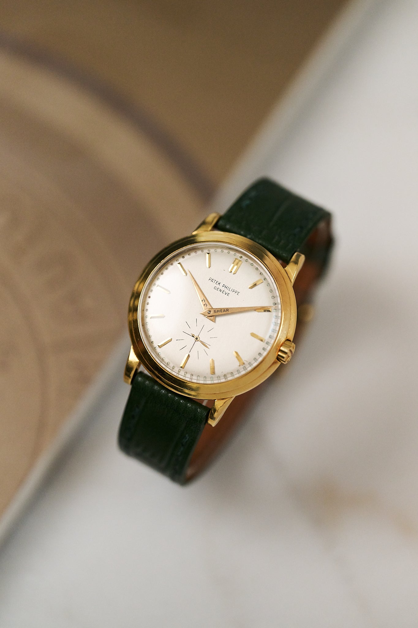 PATEK PHILIPPE CALATRAVA 2552 18K YELLOW GOLD 'DISCO VOLANTE'