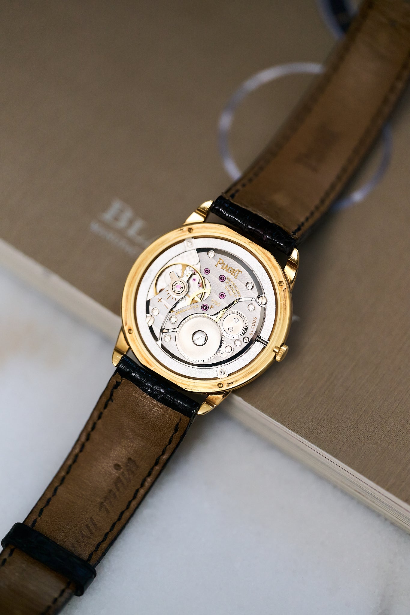 PIAGET GOUVERNEUR 15968 '18K YELLOW GOLD'