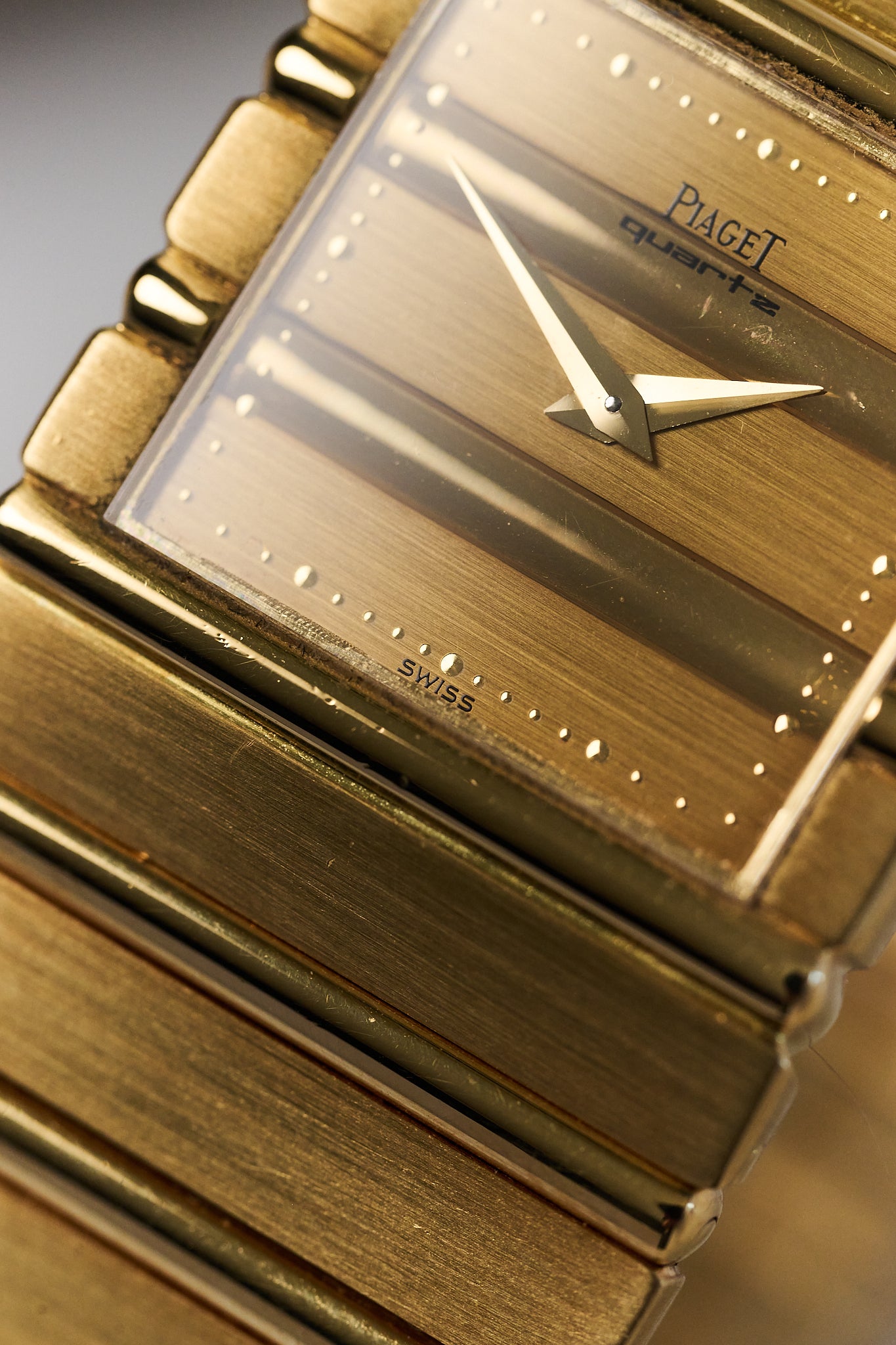 PIAGET POLO 18K YELLOW GOLD 7131 C701