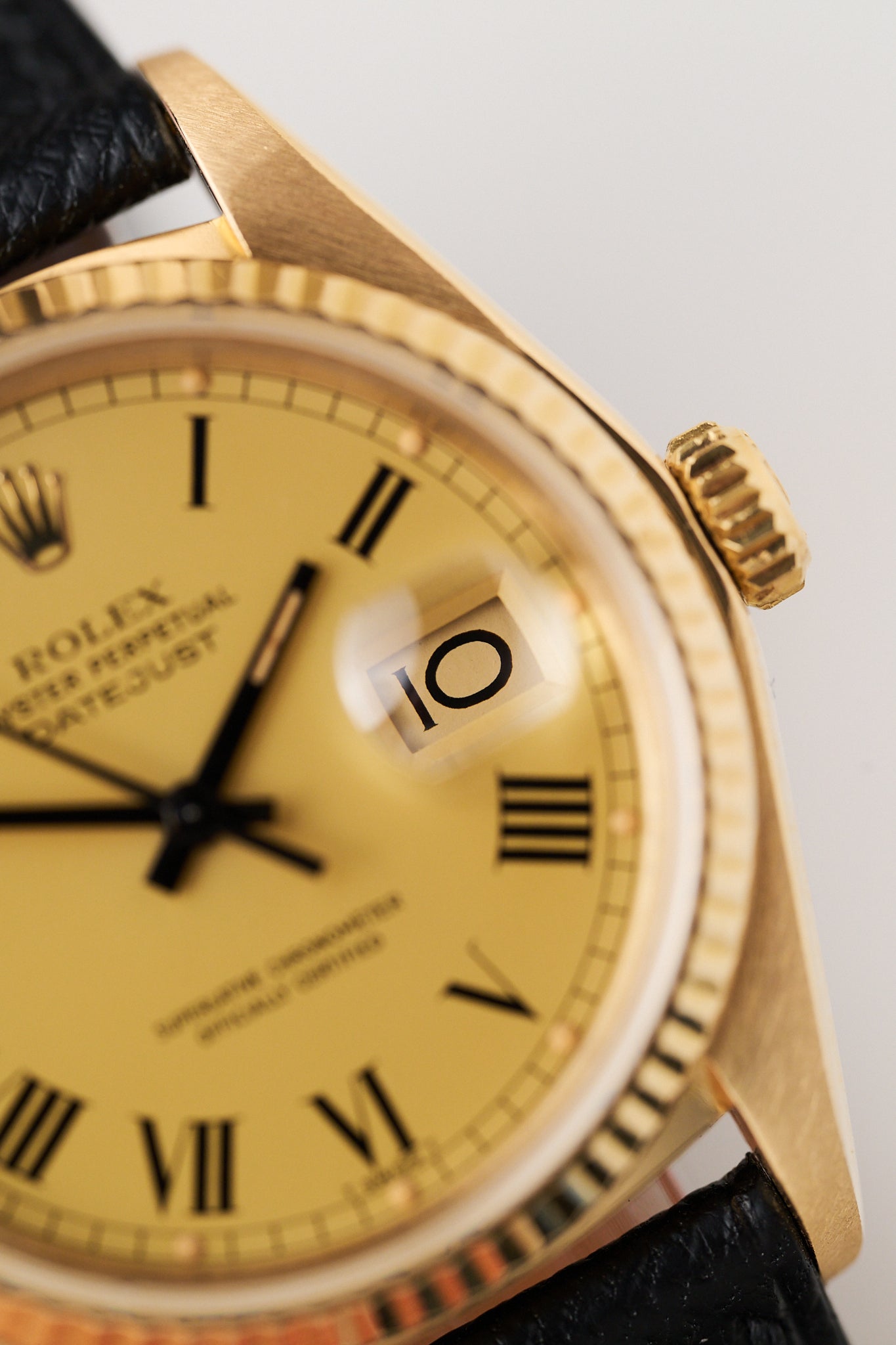 ROLEX DATEJUST 16018 YELLOW GOLD 'LEMON BUCKLEY DIAL'