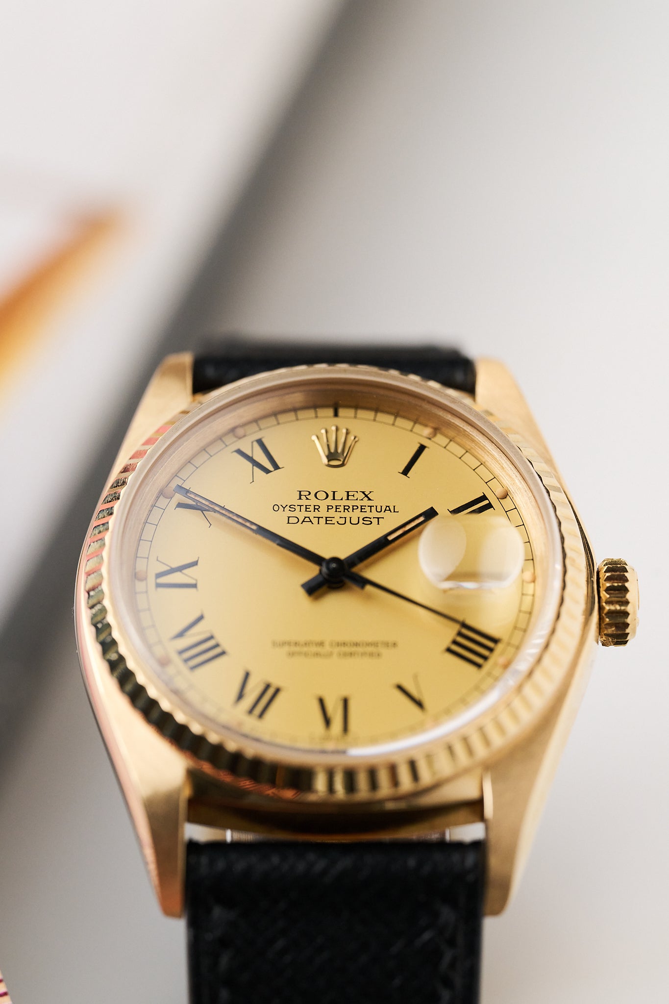ROLEX DATEJUST 16018 YELLOW GOLD 'LEMON BUCKLEY DIAL'