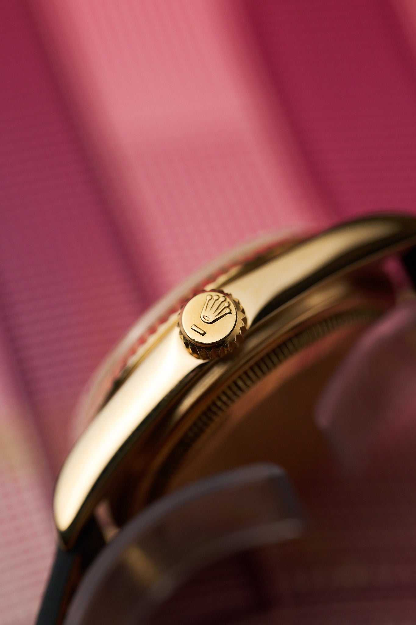 ROLEX DATEJUST 16018 YELLOW GOLD 'LEMON BUCKLEY DIAL'