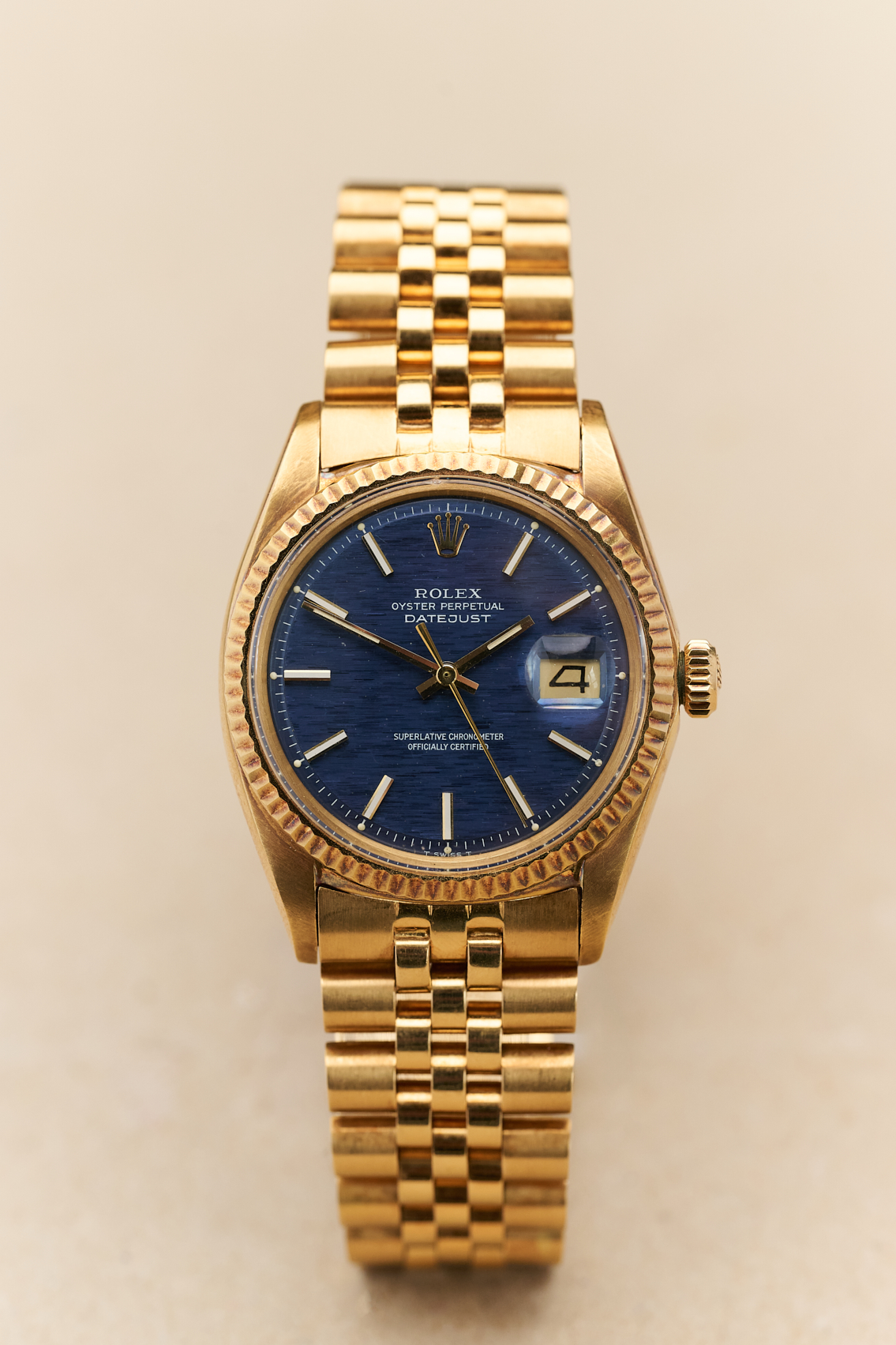 ROLEX DATEJUST 1601/8 18K YELLOW GOLD 'BLUE SHANTUNG'