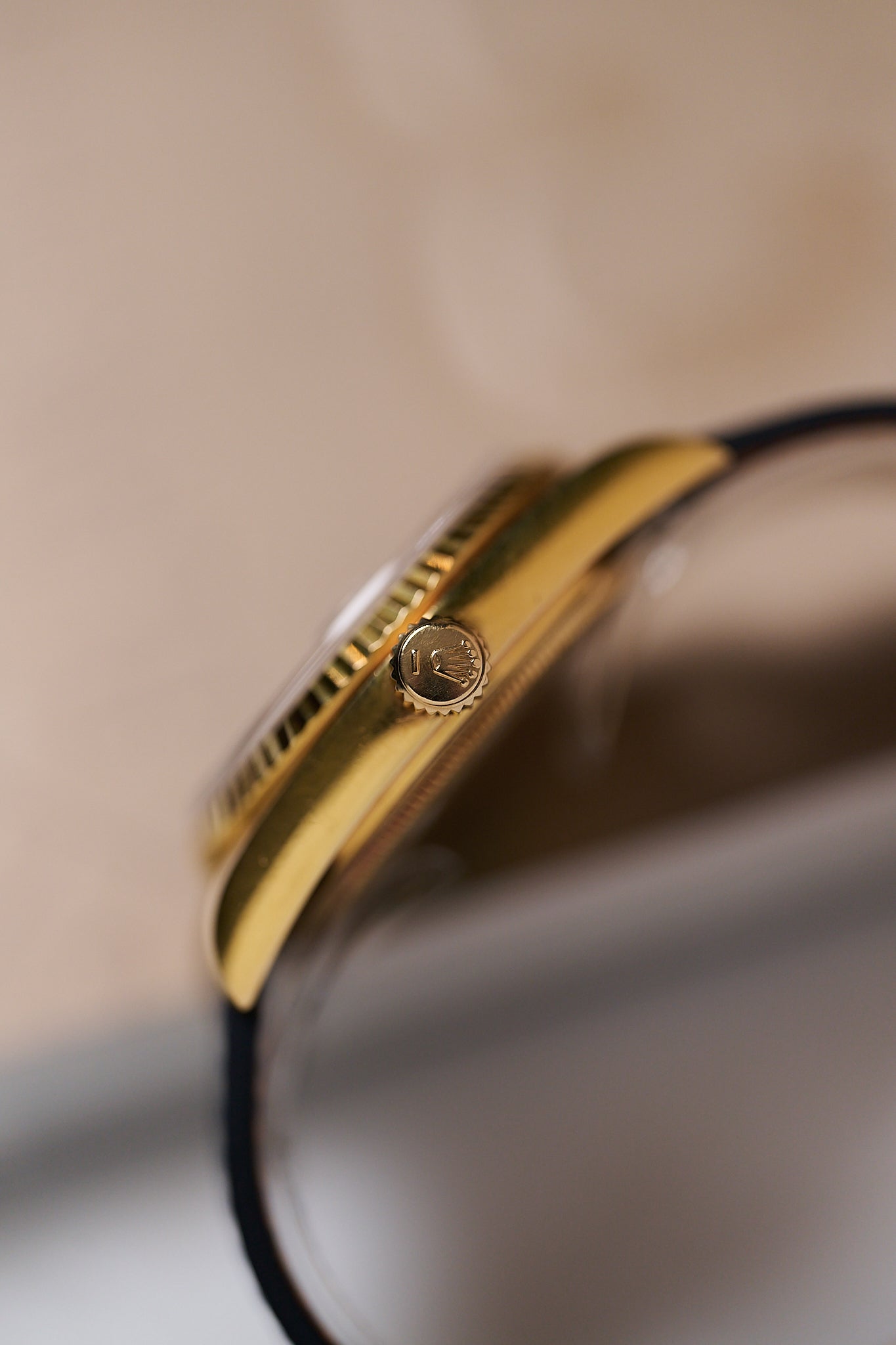 ROLEX DATEJUST 18K YELLOW GOLD 16018 'BUCKLEY DIAL'