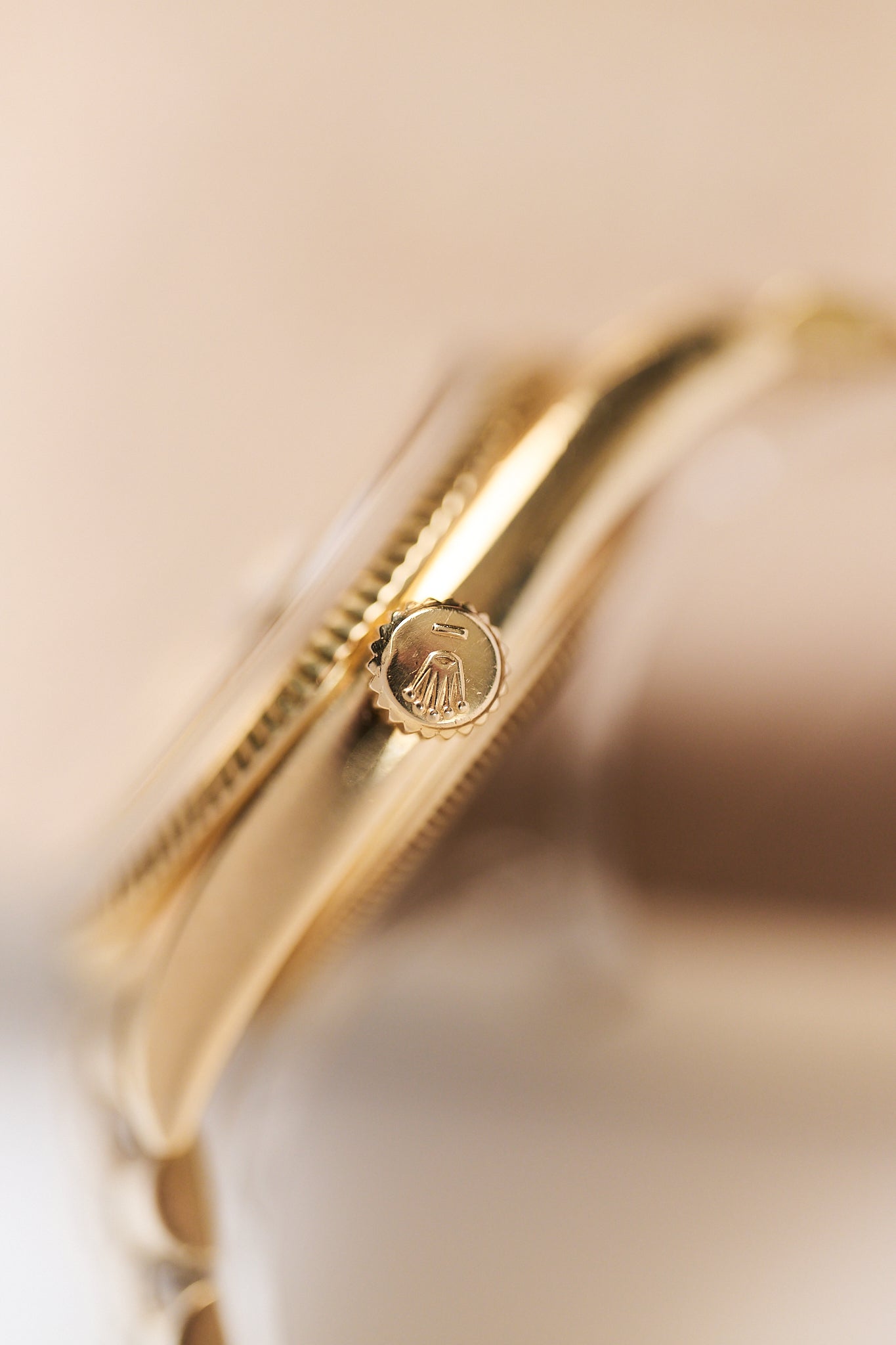 ROLEX DAY-DATE 1803 18K YELLOW GOLD 'CLAW MARKERS'