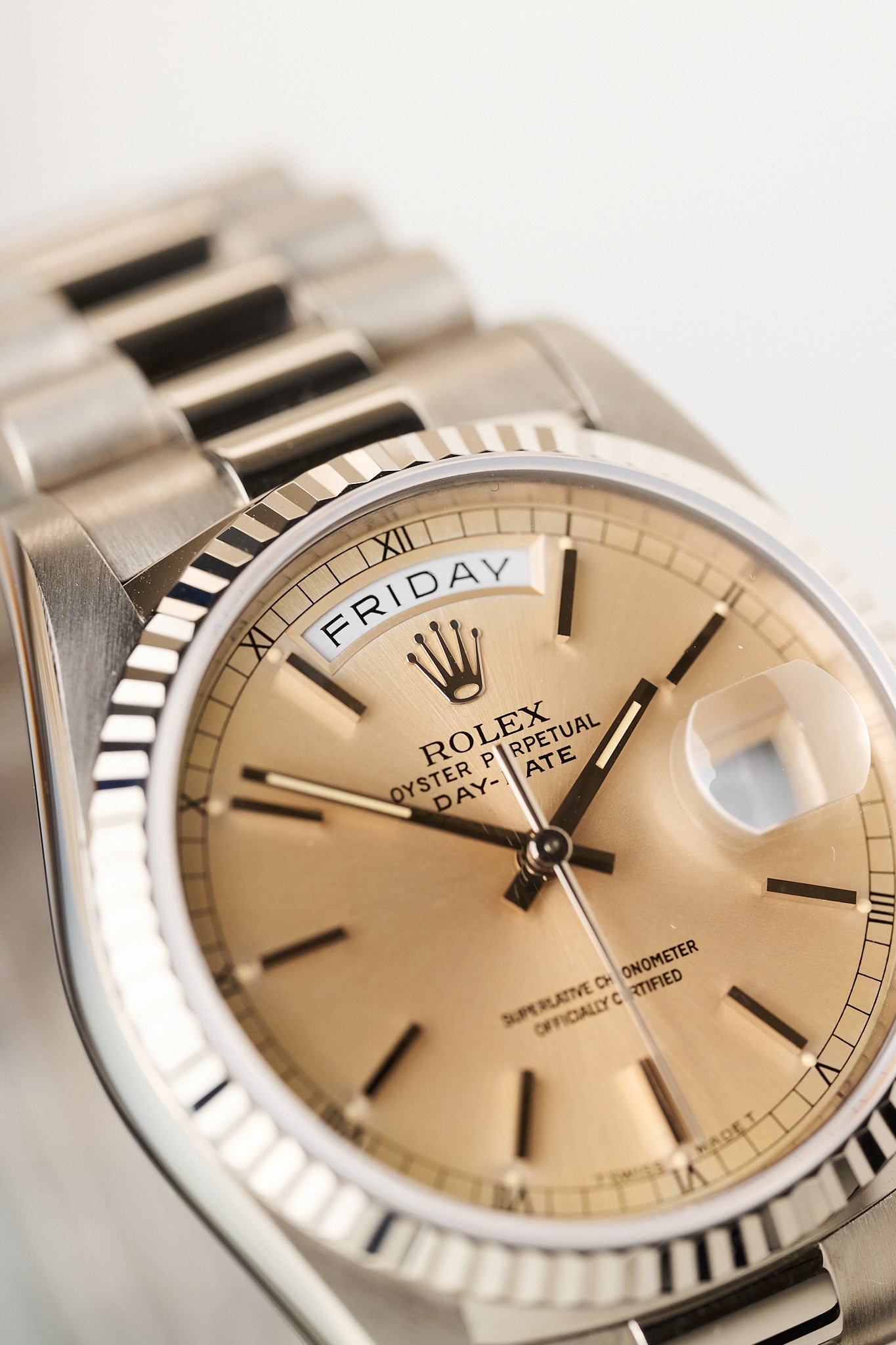 ROLEX DAY DATE 18239 18K WHITE GOLD 'PEACH DIAL'