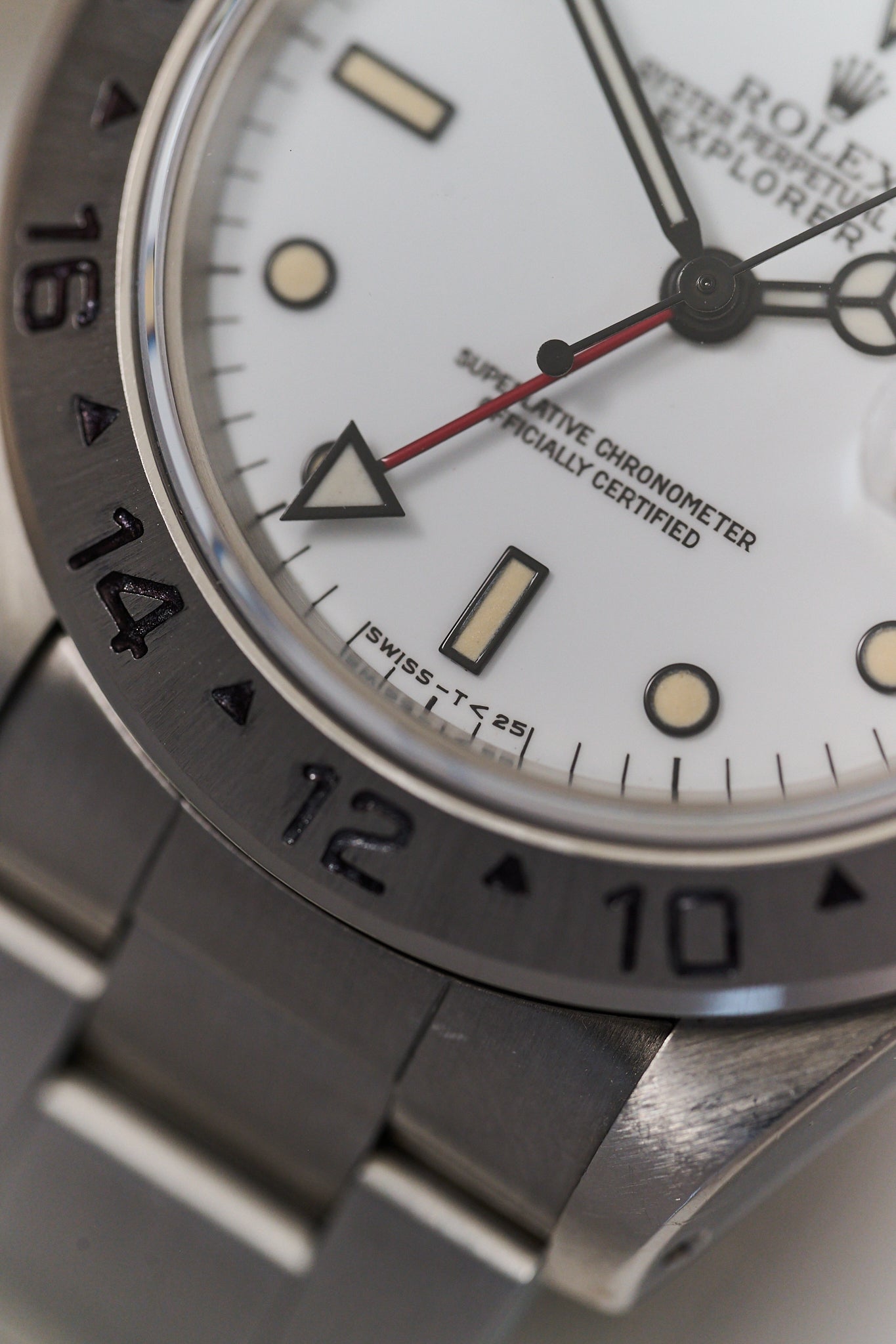 ROLEX EXPLORER II 16570 'CHICCHI DI MAIS' FULL SET