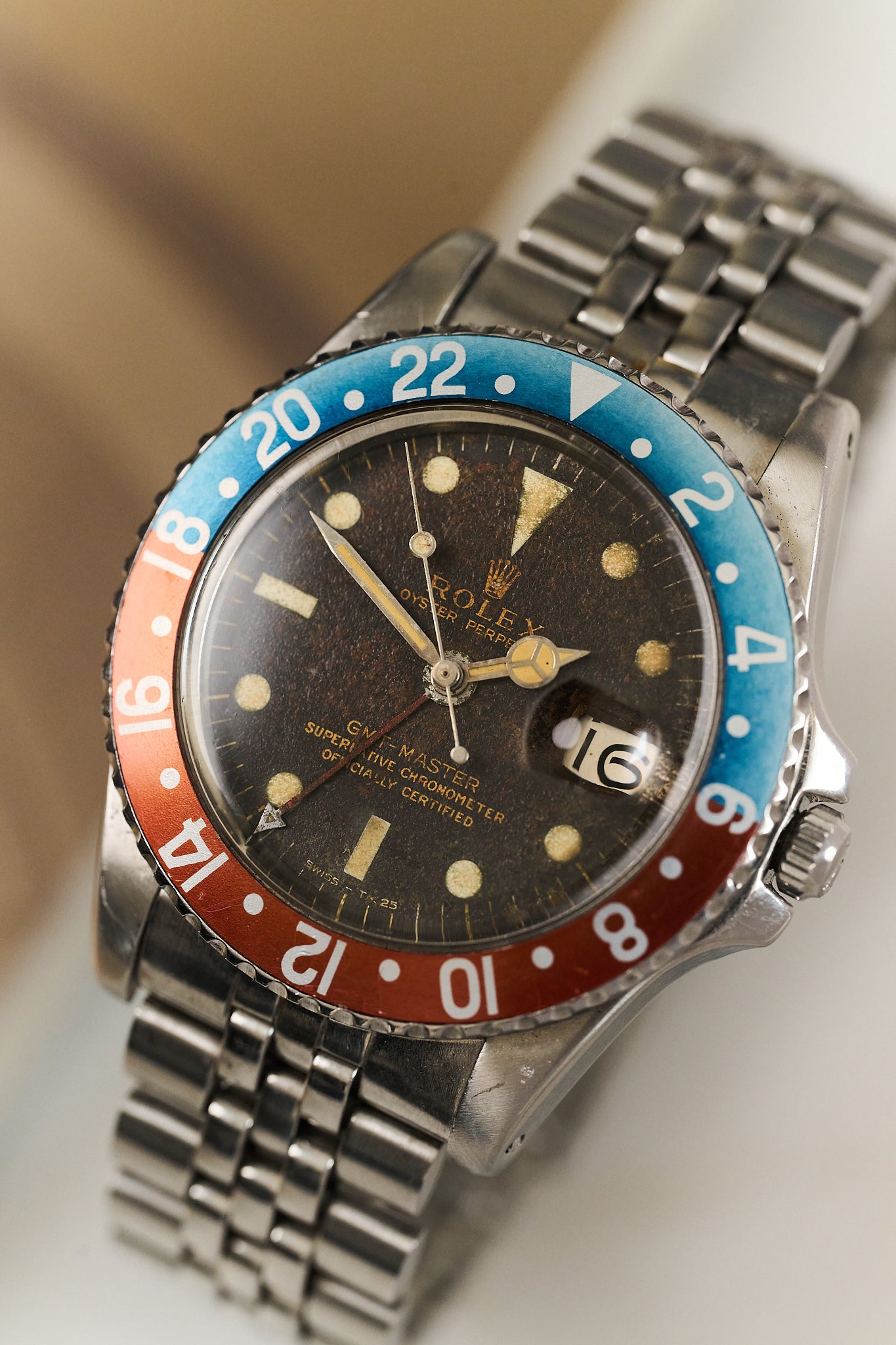 ROLEX GMT-MASTER 1675 GILT 'PCG' TROPICAL WIDE SWISS DIAL