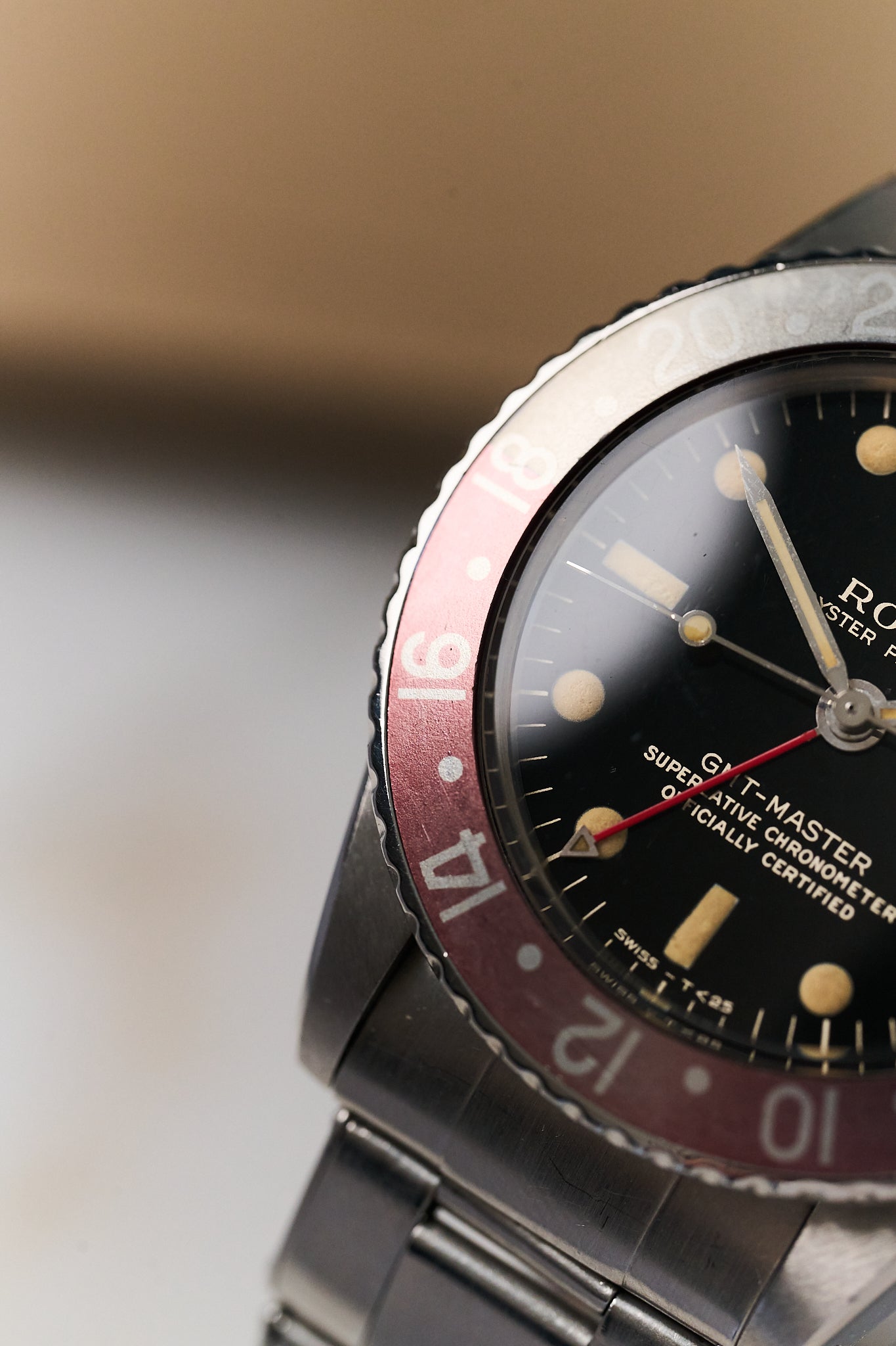 ROLEX GMT-MASTER 1675 GILT 'WIDE SWISS'