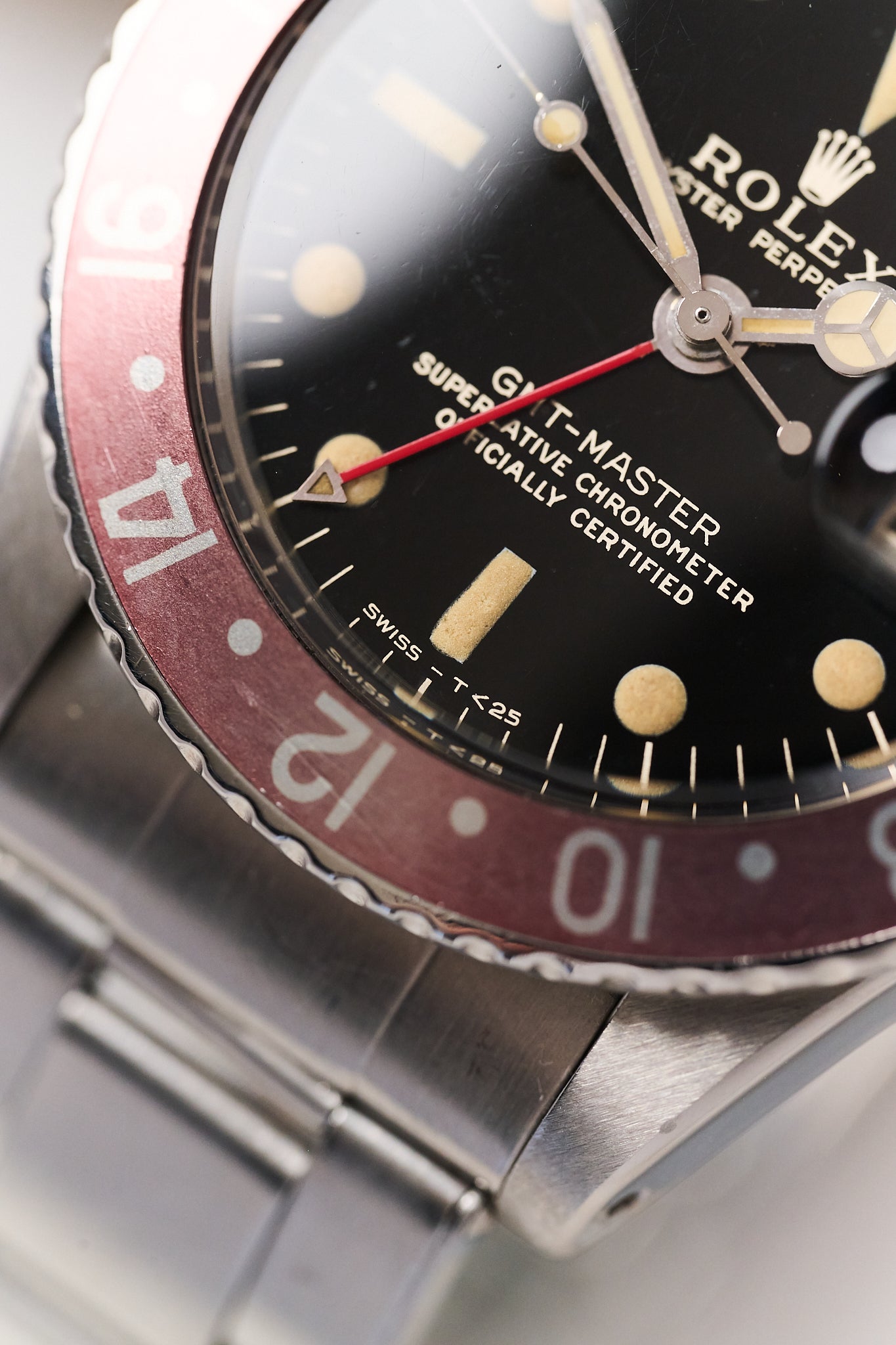 ROLEX GMT-MASTER 1675 GILT 'WIDE SWISS'
