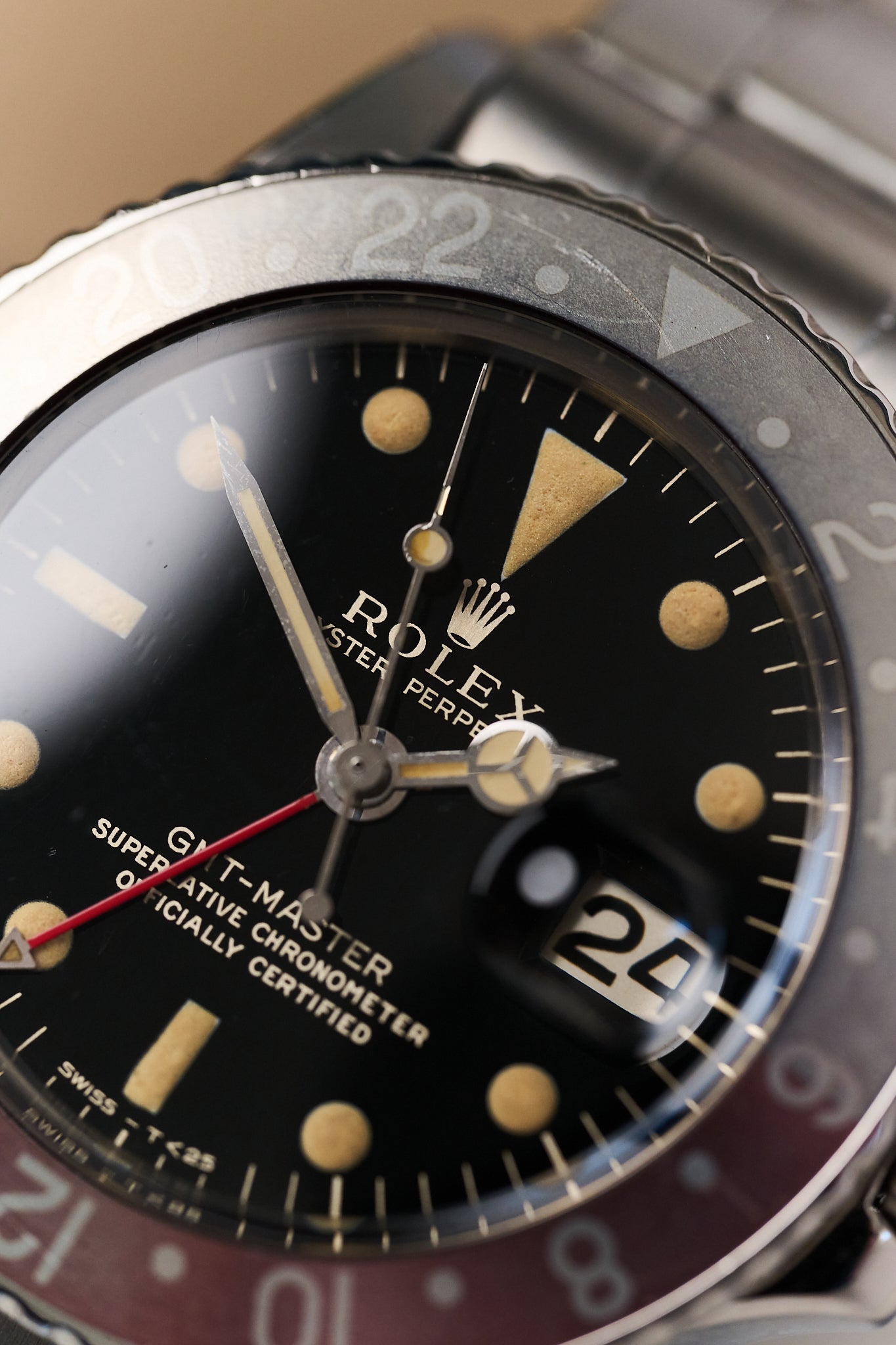 ROLEX GMT-MASTER 1675 GILT 'WIDE SWISS'