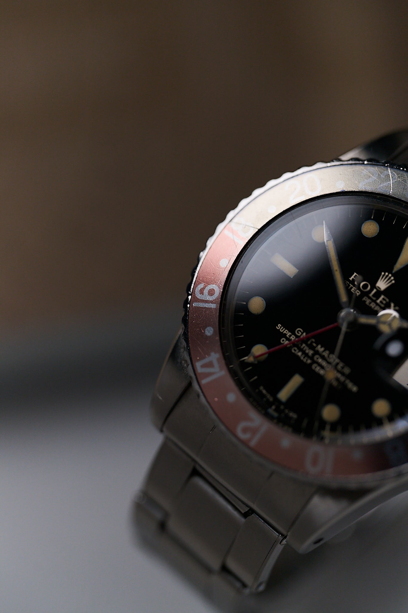 ROLEX GMT-MASTER 1675 GILT 'WIDE SWISS' DIAL