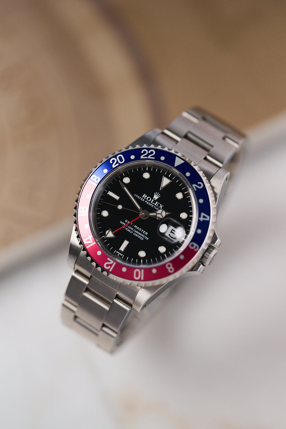 ROLEX GMT MASTER 16700 'SWISS ONLY' NOS