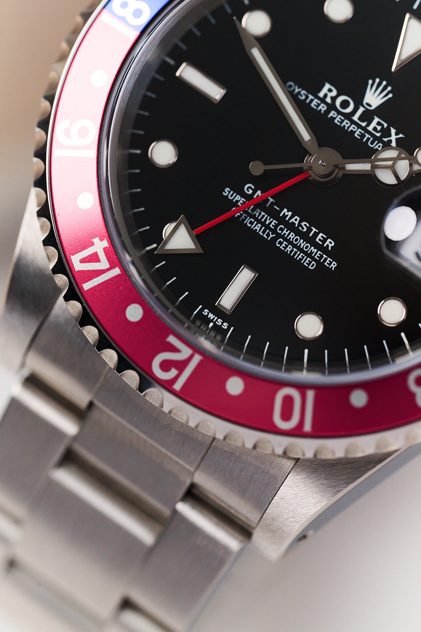 ROLEX GMT MASTER 16700 'SWISS ONLY' NOS