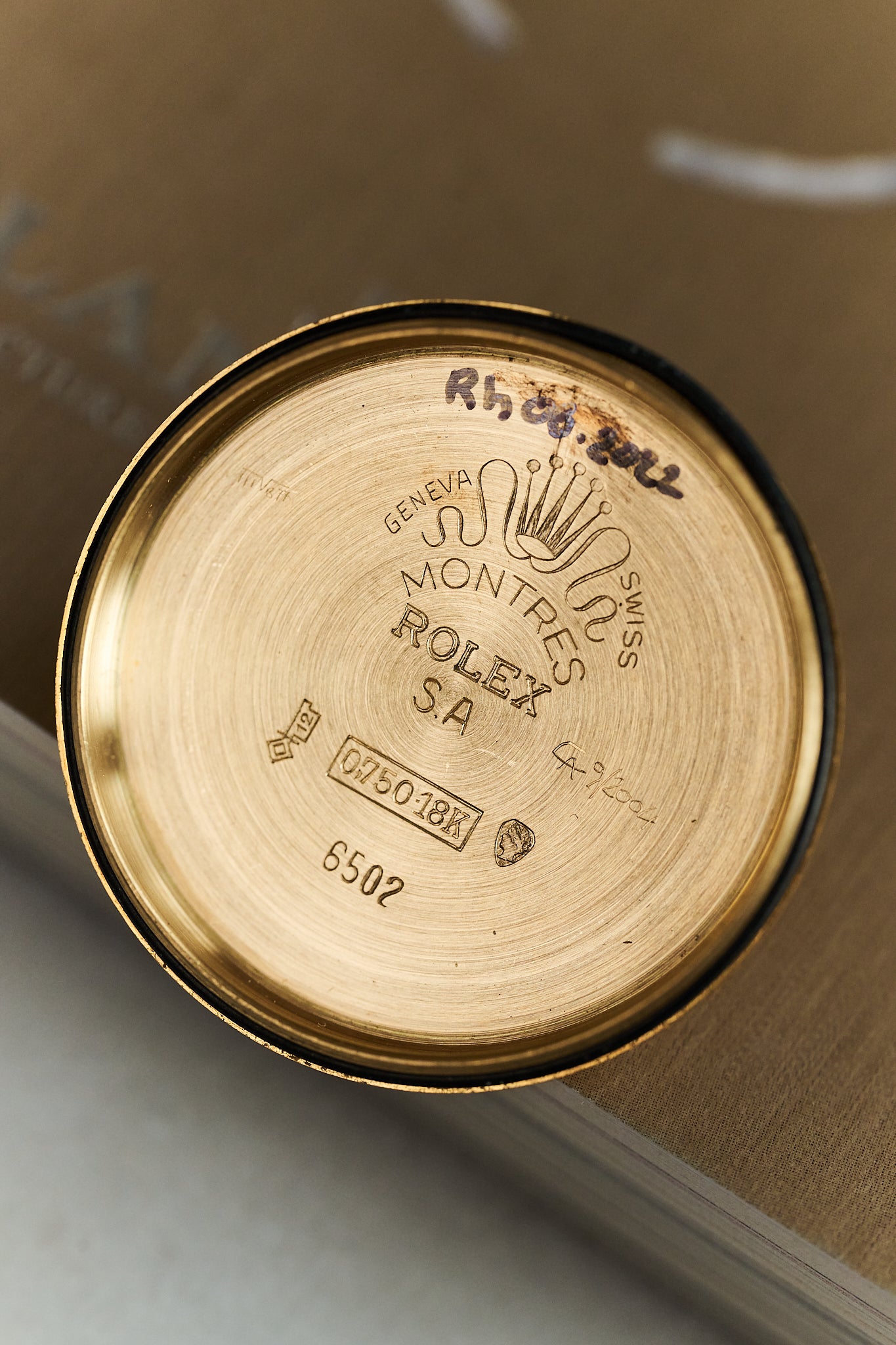 ROLEX OYSTER PERPETUAL 18K YELLOW GOLD 6502 'SANDWICH DIAL'