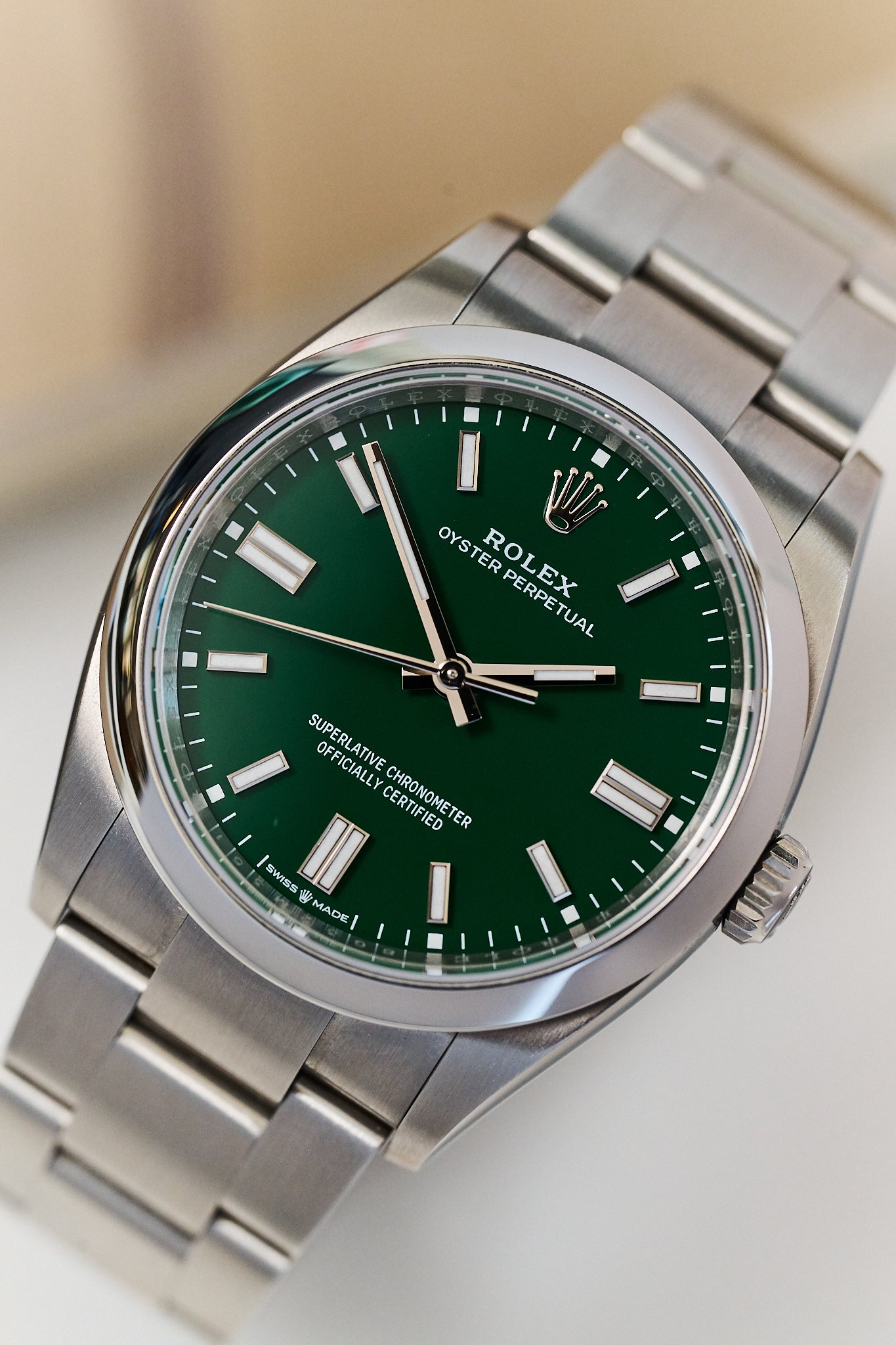 ROLEX OYSTER PERPETUAL 36 126000 'GREEN DIAL' 2025 FULL SET