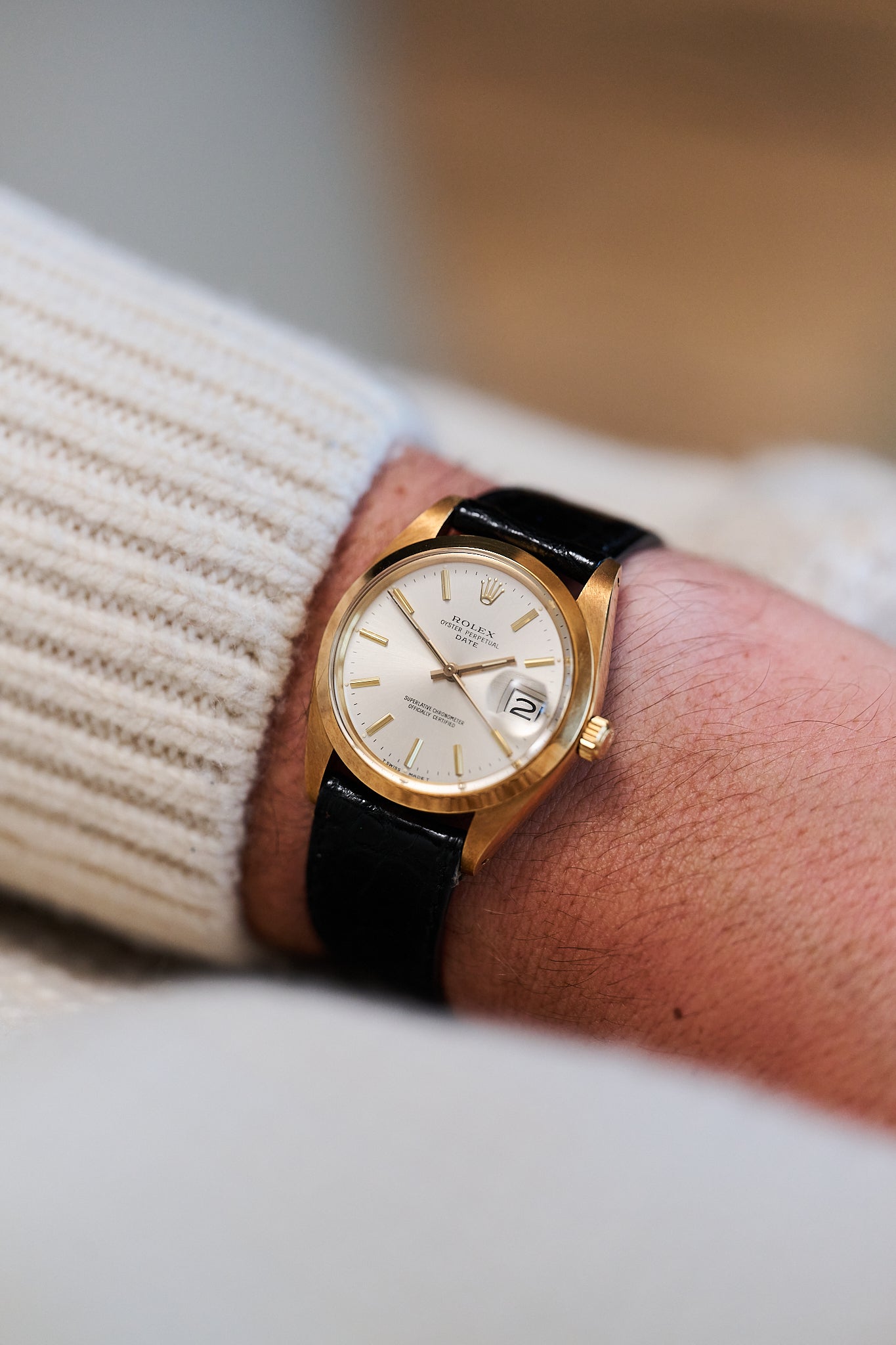 ROLEX OYSTER PERPETUAL DATE 1500/8 18K ROSE GOLD FULL SET
