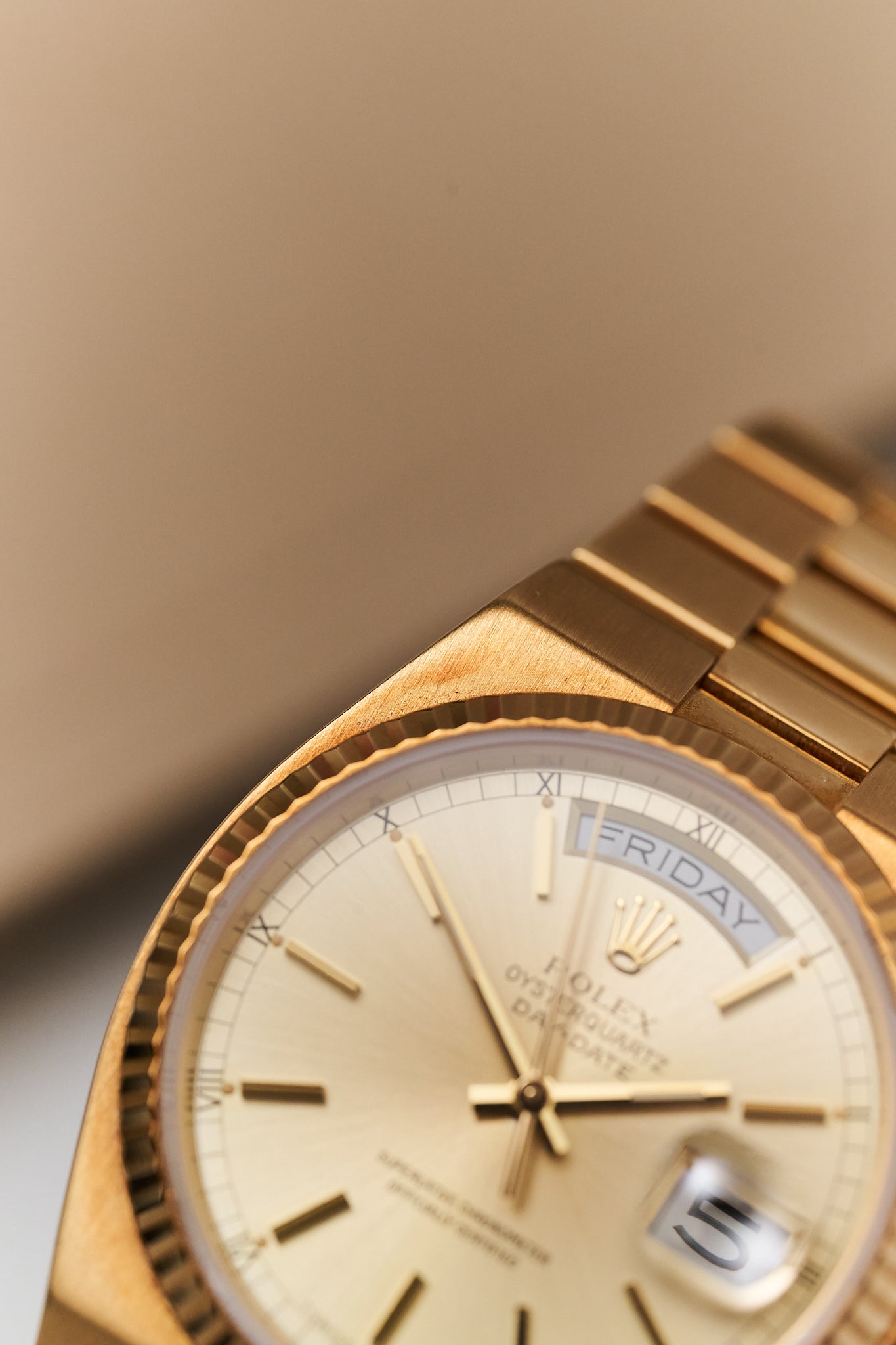 ROLEX OYSTERQUARTZ DAY-DATE 19018 'CHAMPAGNE DIAL' FULL SET